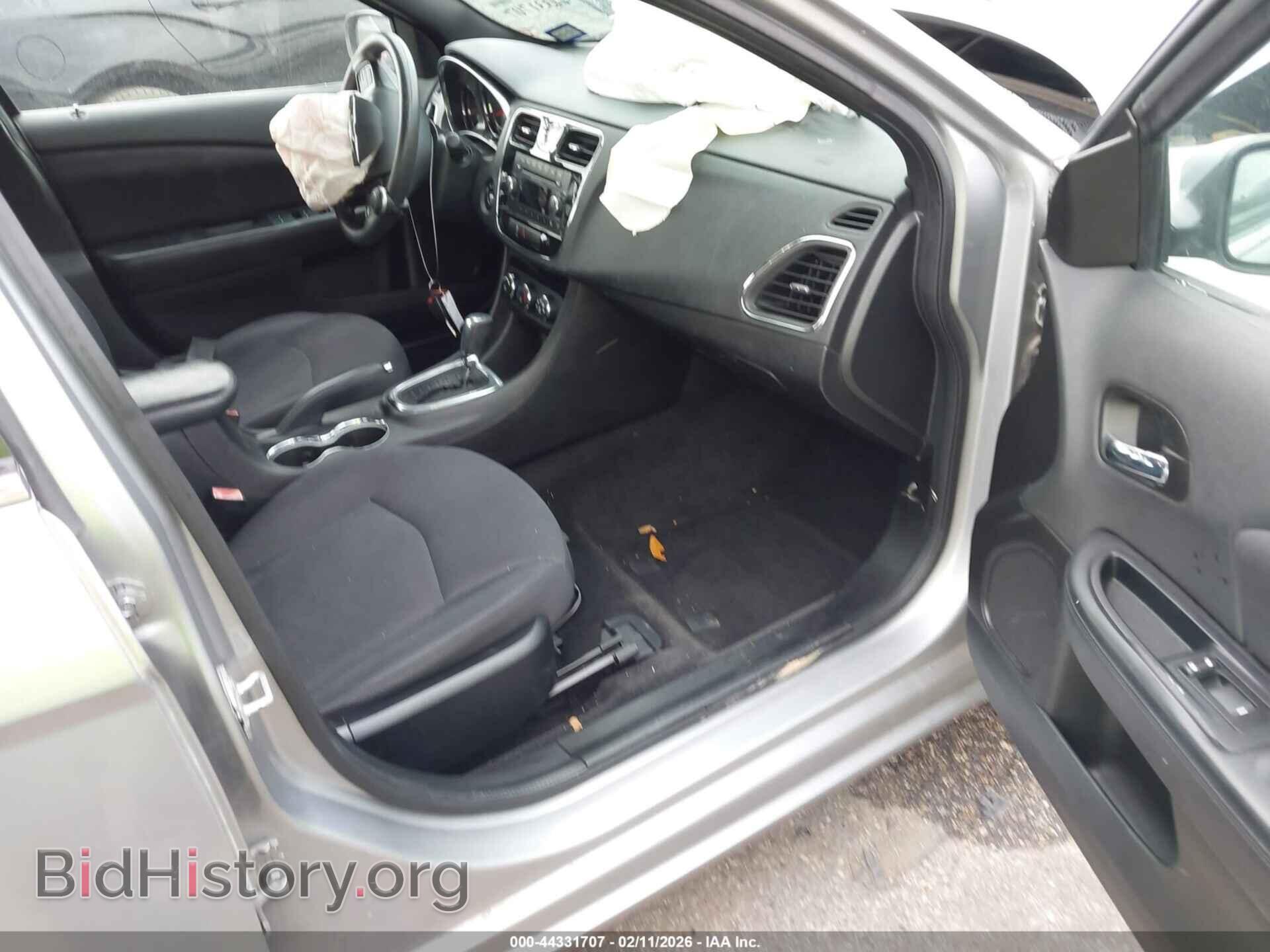 2014 CHRYSLER 200 - VIN: 1C3CCBAB0EN124624 - Фото 5
