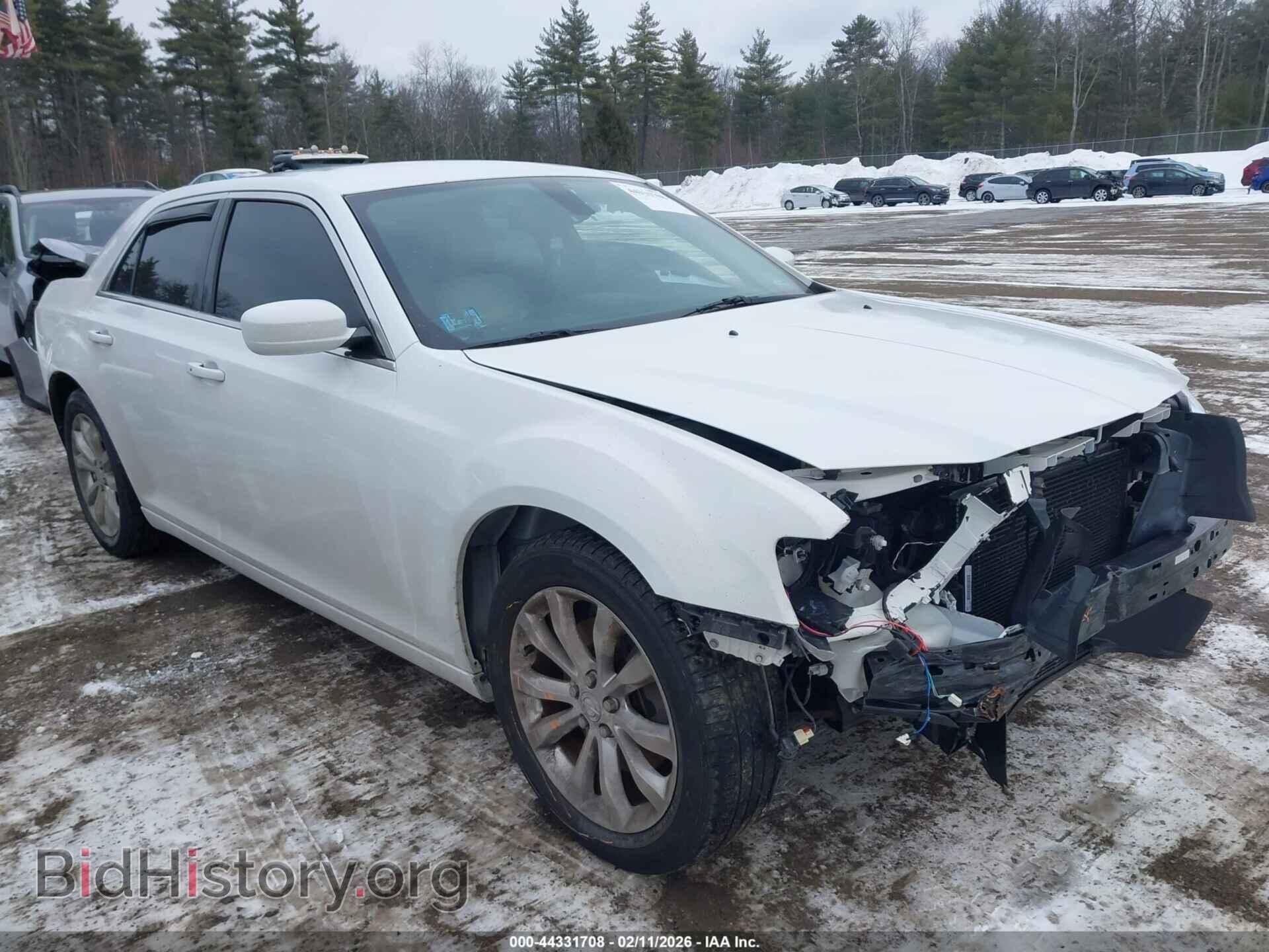 Фотография 2C3CCARG0HH622104 - CHRYSLER 300 2017