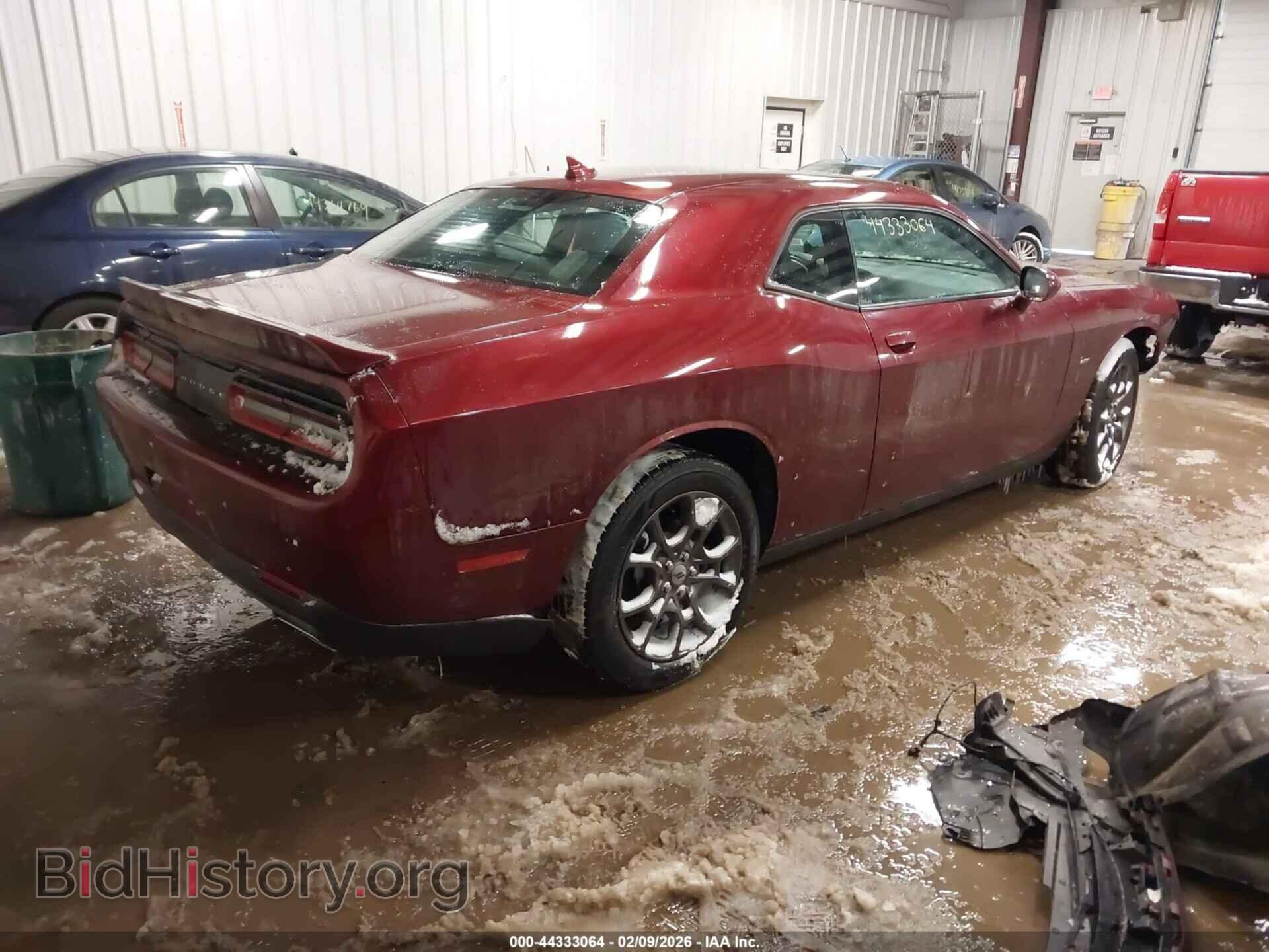 2018 DODGE CHALLENGER - VIN: 2C3CDZGG3JH254182 - Фото 4