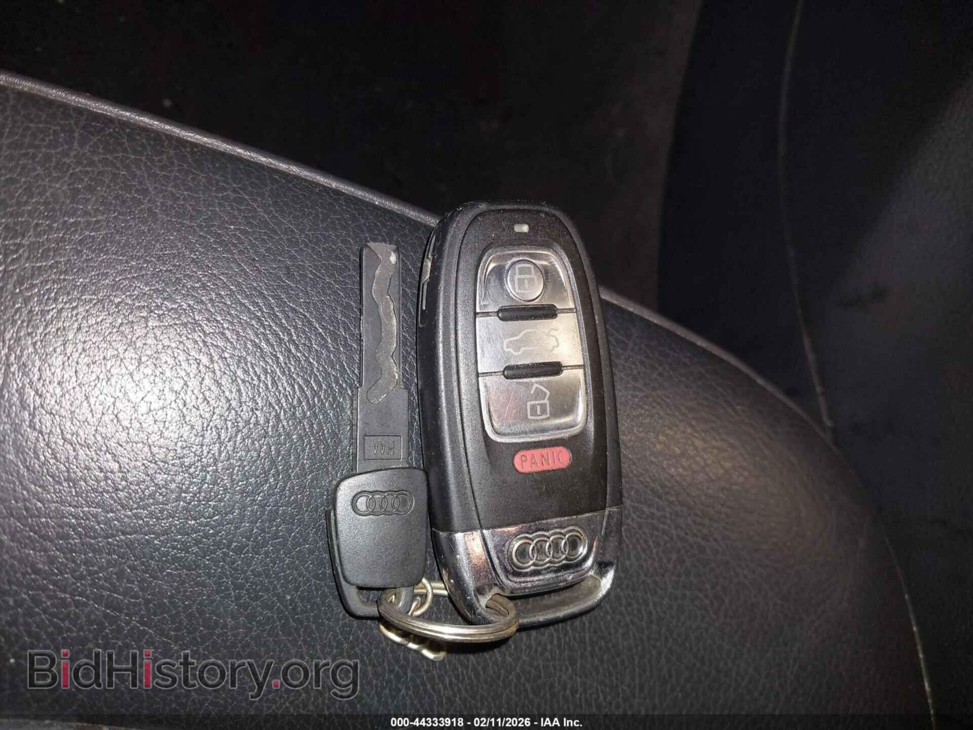 2016 AUDI A4 - VIN: WAUBFAFL2GN018055 - Фото 11