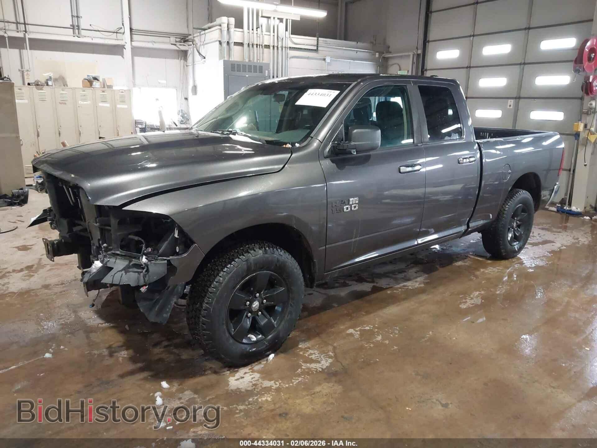 2017 RAM 1500 - VIN: 1C6RR7GT1HS526831 - Фото 2