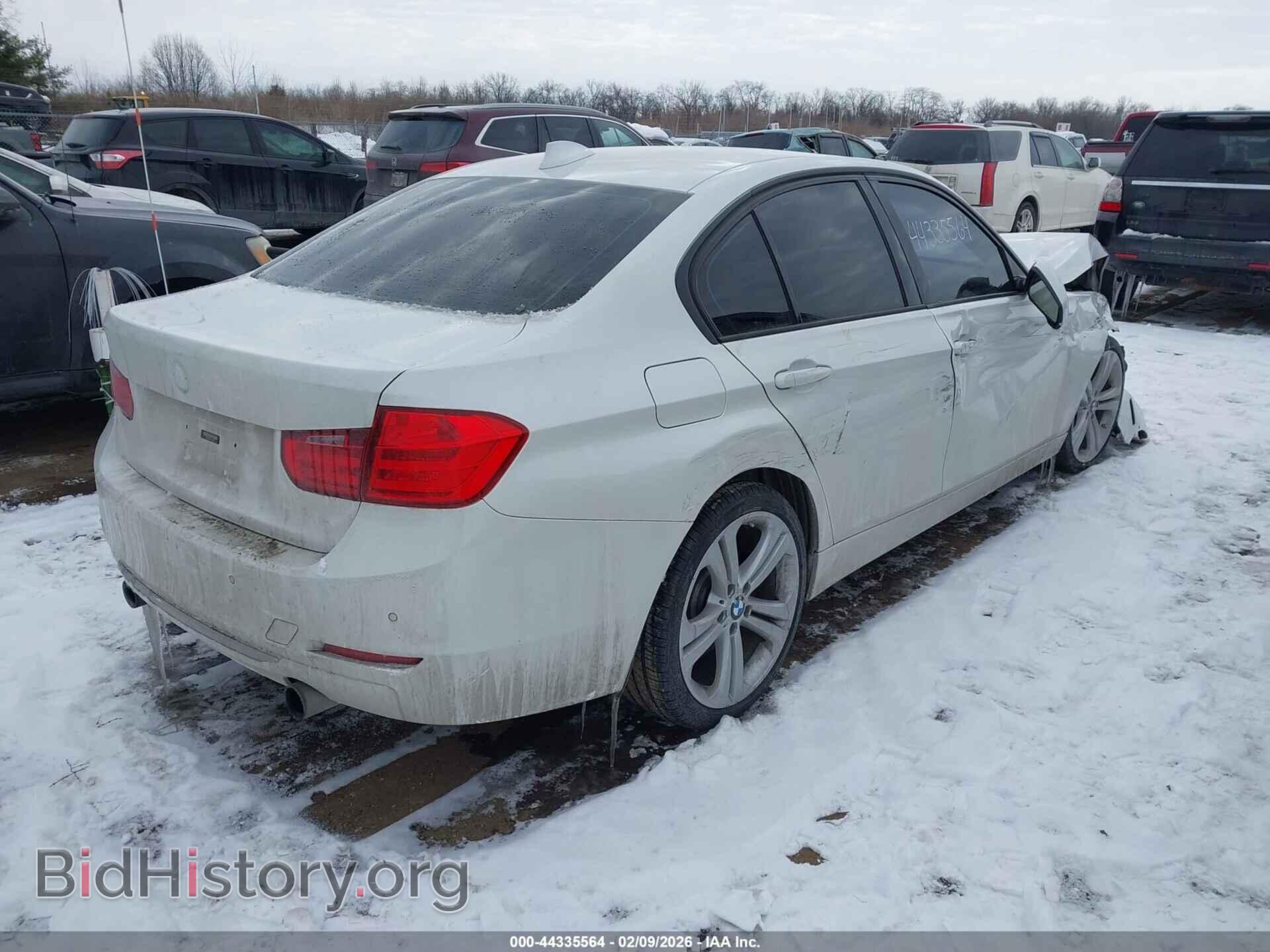 2013 BMW 335I - VIN: WBA3A9C51DF474903 - Фото 4