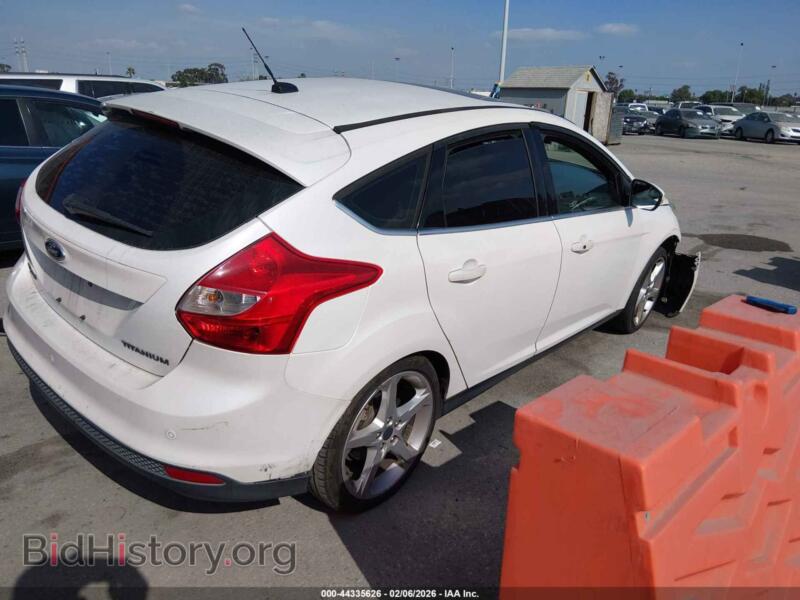 2014 Ford FOCUS (VIN 1FADP3N23EL185181) — photo 4 of 17
