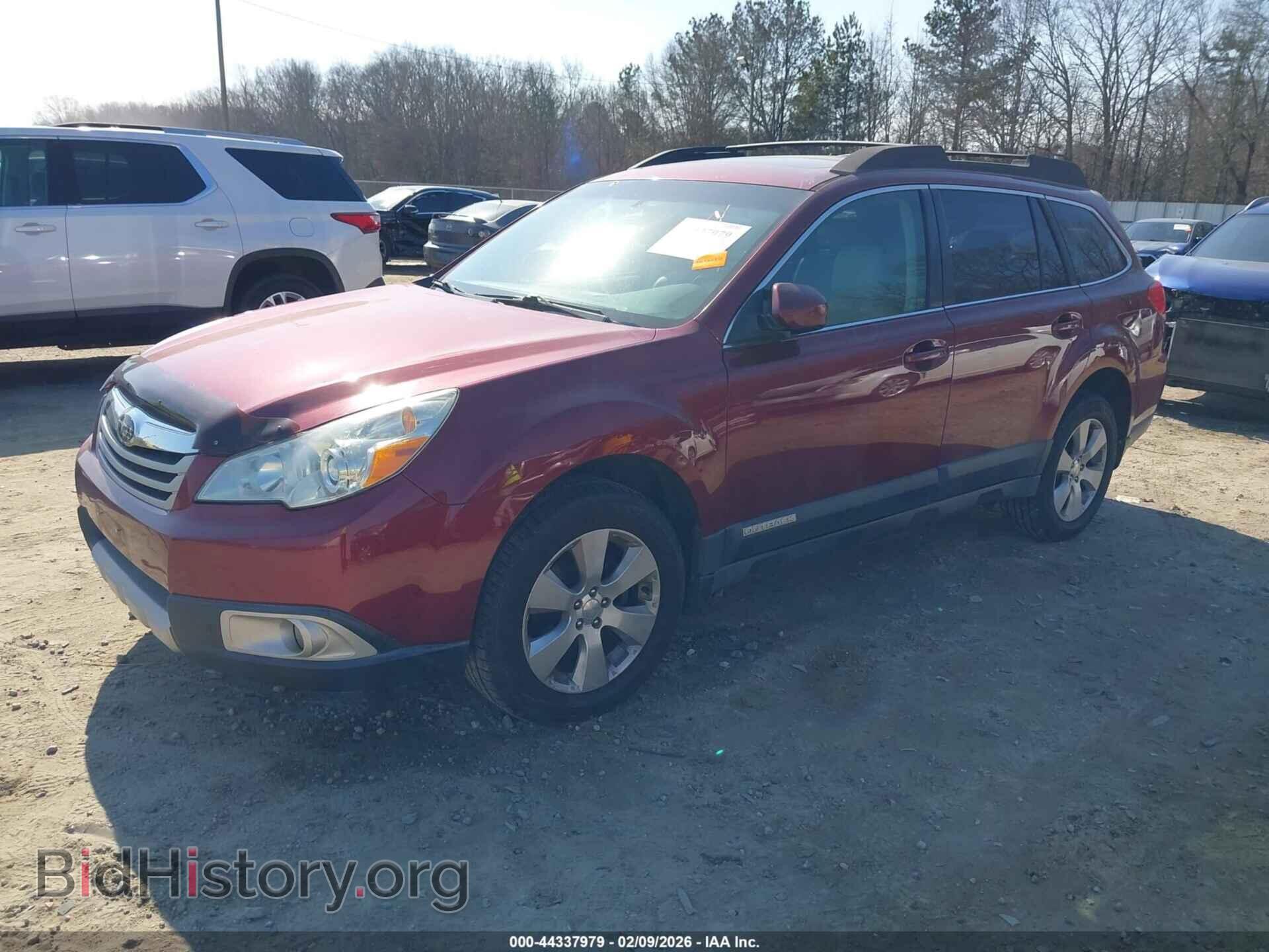 2011 SUBARU OUTBACK - VIN: 4S4BRBKC8B3380168 - Фото 2