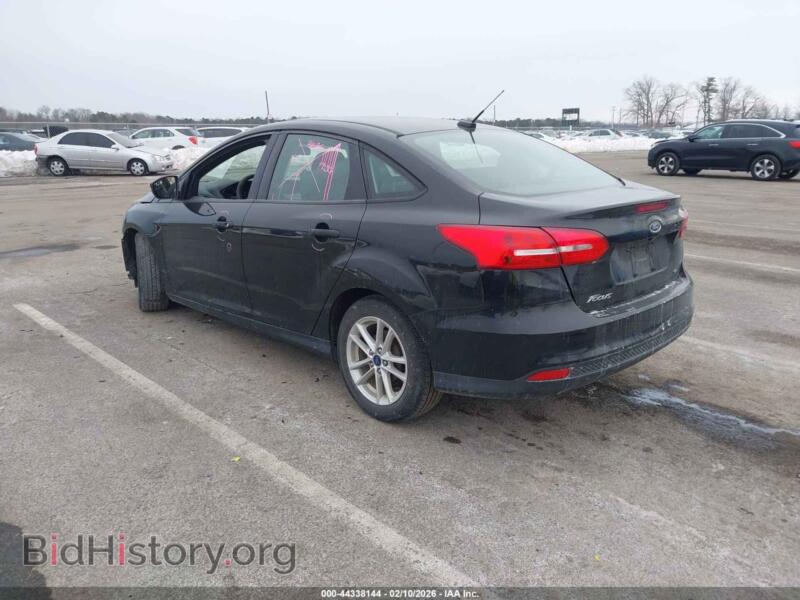 2017 Ford FOCUS (VIN 1FADP3F2XHL334639) — photo 3 of 16