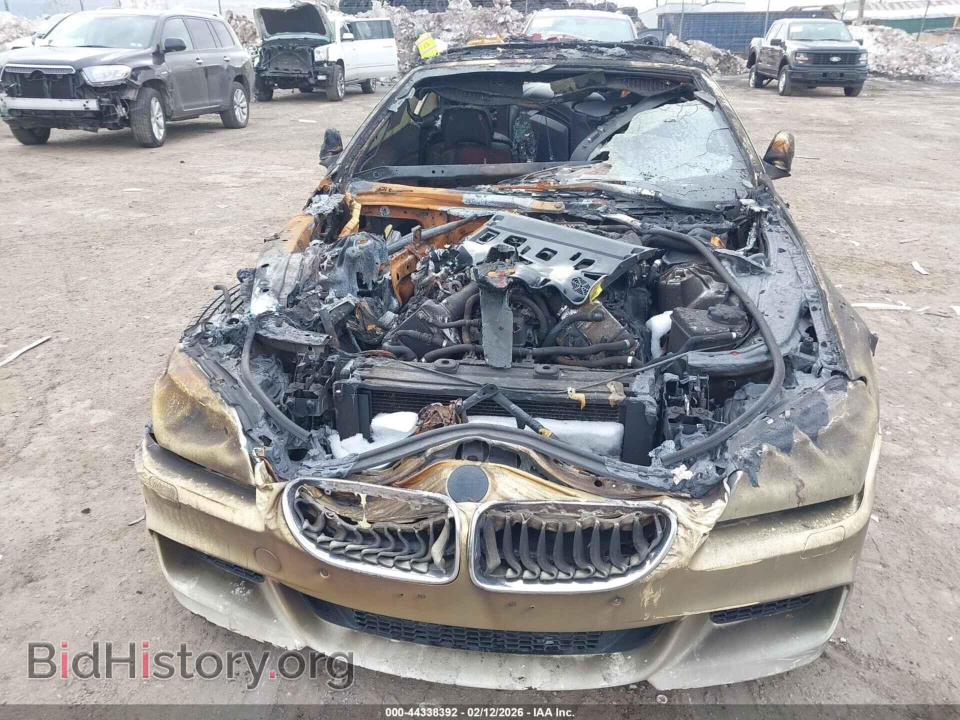 2012 BMW 650I - VIN: WBALZ3C59CDL72961 - Фото 6