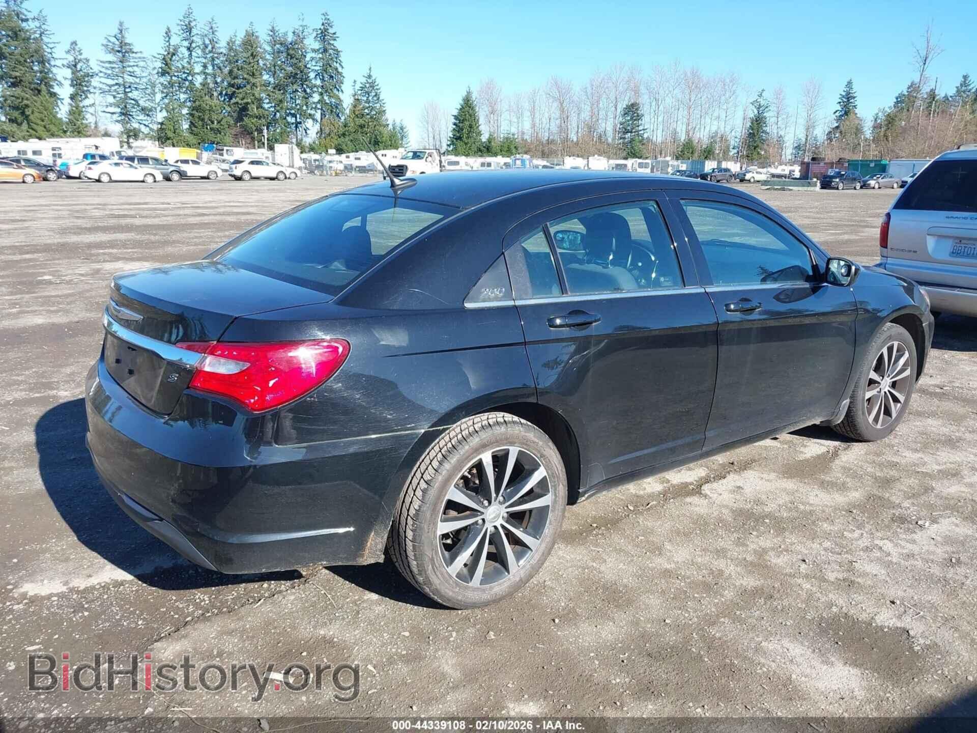 2013 CHRYSLER 200 - VIN: 1C3CCBBB4DN633256 - Фото 4