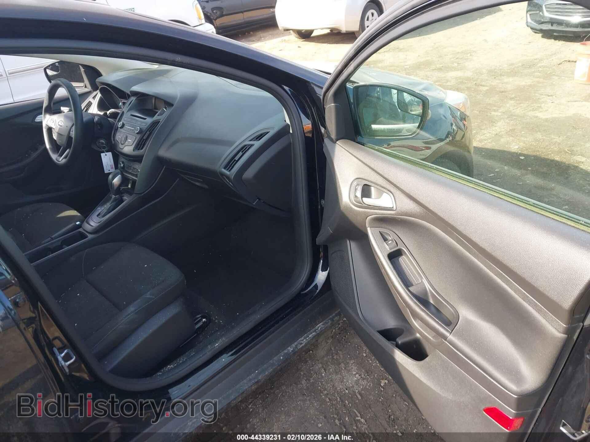 2017 FORD FOCUS - VIN: 1FADP3F23HL315740 - Фото 5