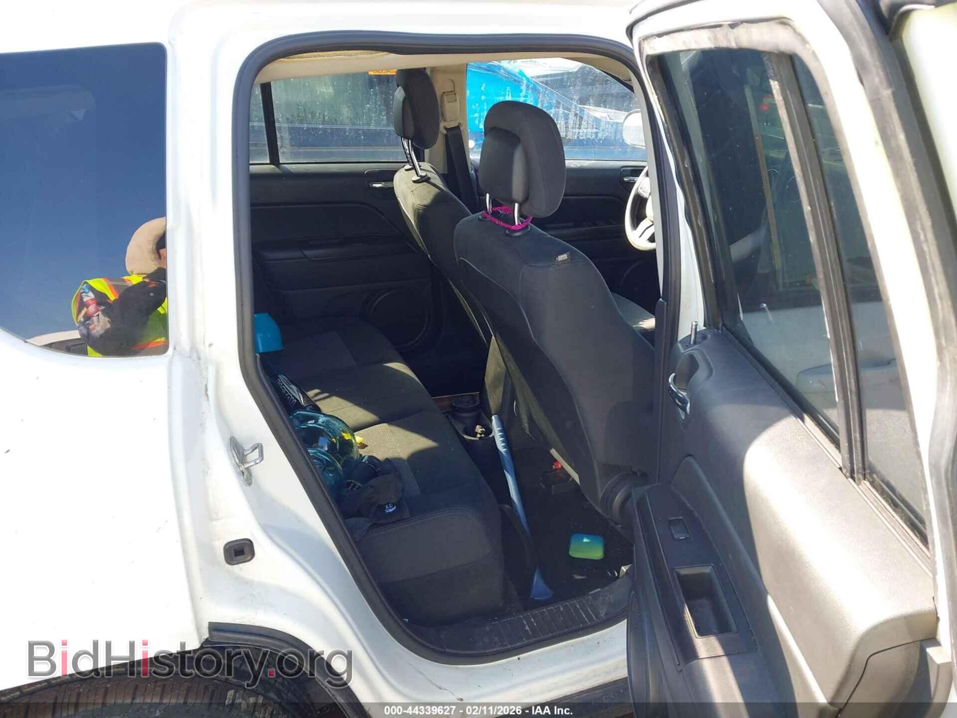 2014 JEEP COMPASS - VIN: 1C4NJDBB9ED510694 - Фото 8