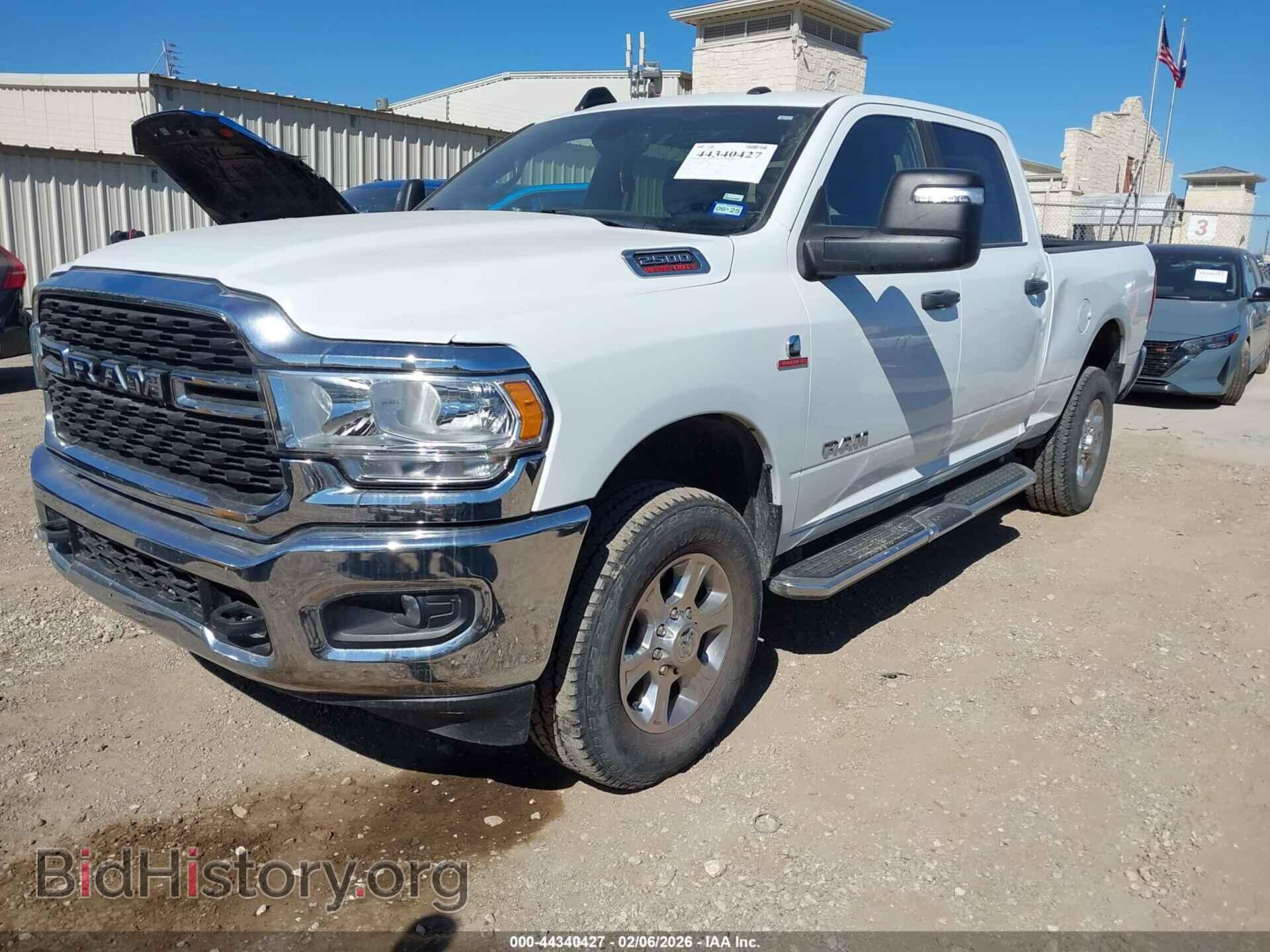 2023 RAM 2500 - VIN: 3C6UR5DLXPG651299 - Фото 2