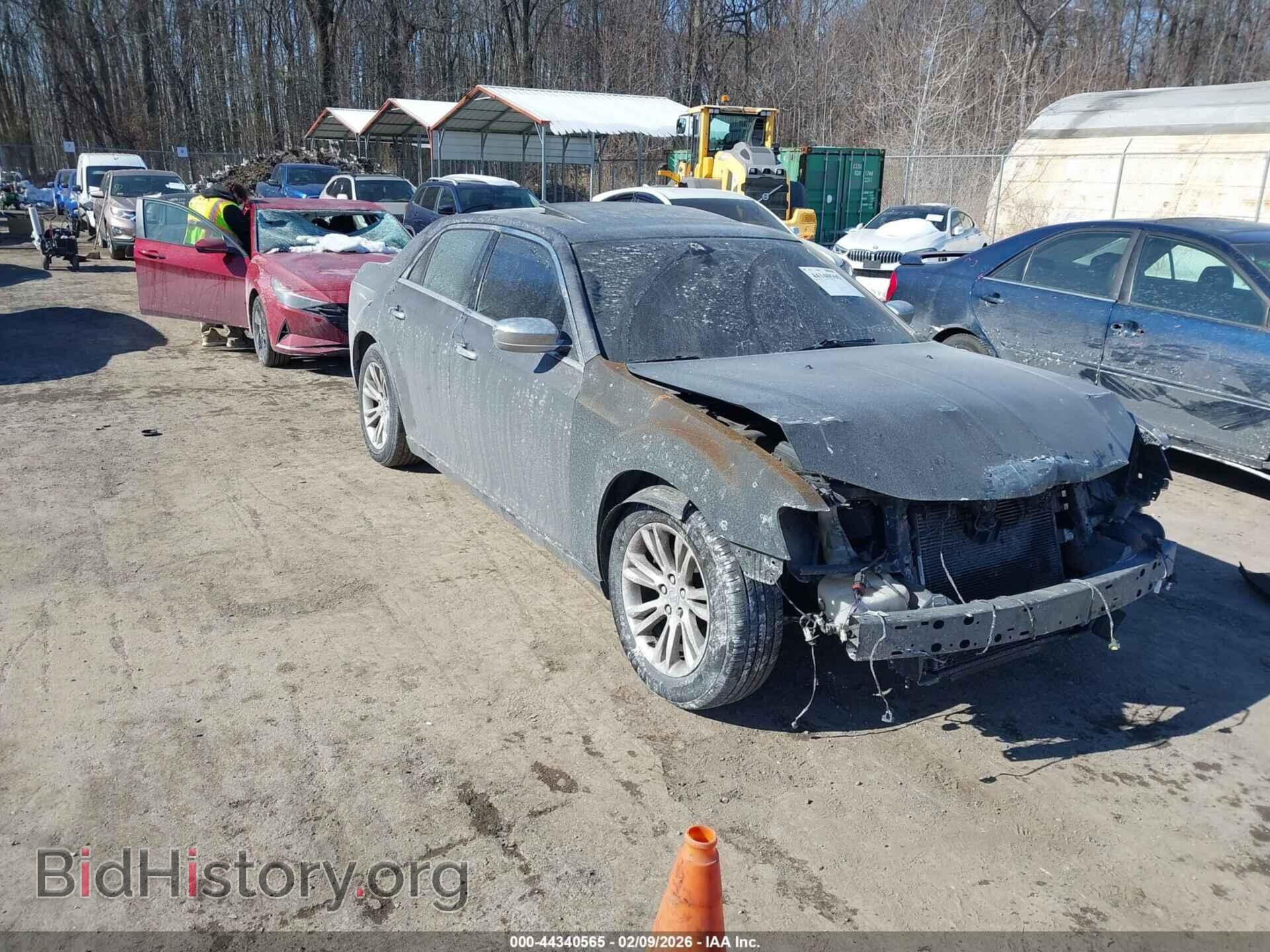 Фотография 2C3CCAEGXHH663376 - CHRYSLER 300C 2017