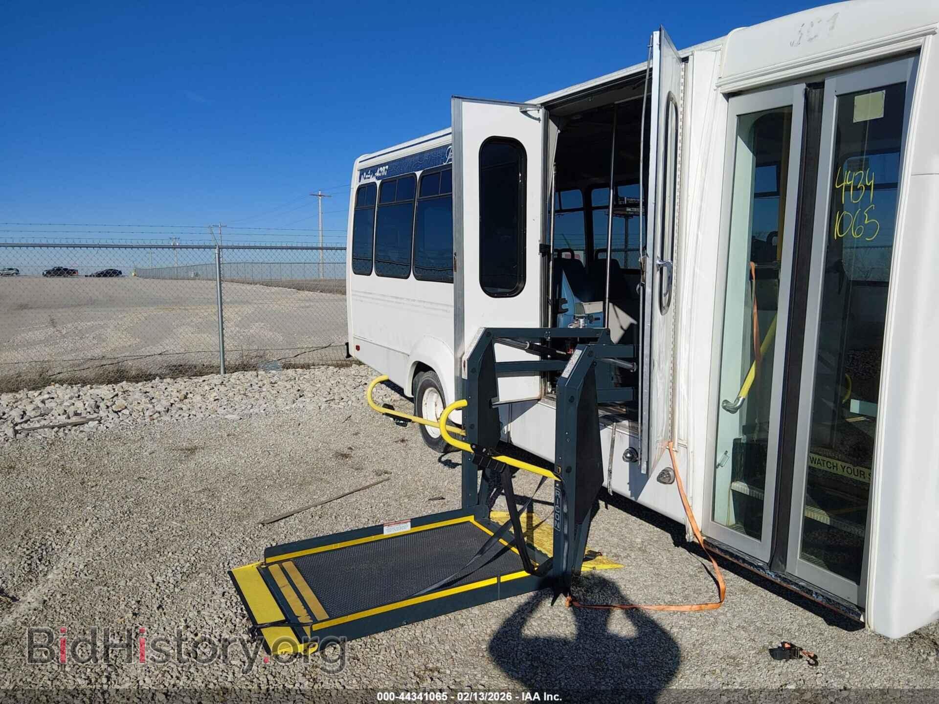 2012 FORD E-450 CUTAWAY - VIN: 1FDFE4FSXCDA67452 - Фото 11