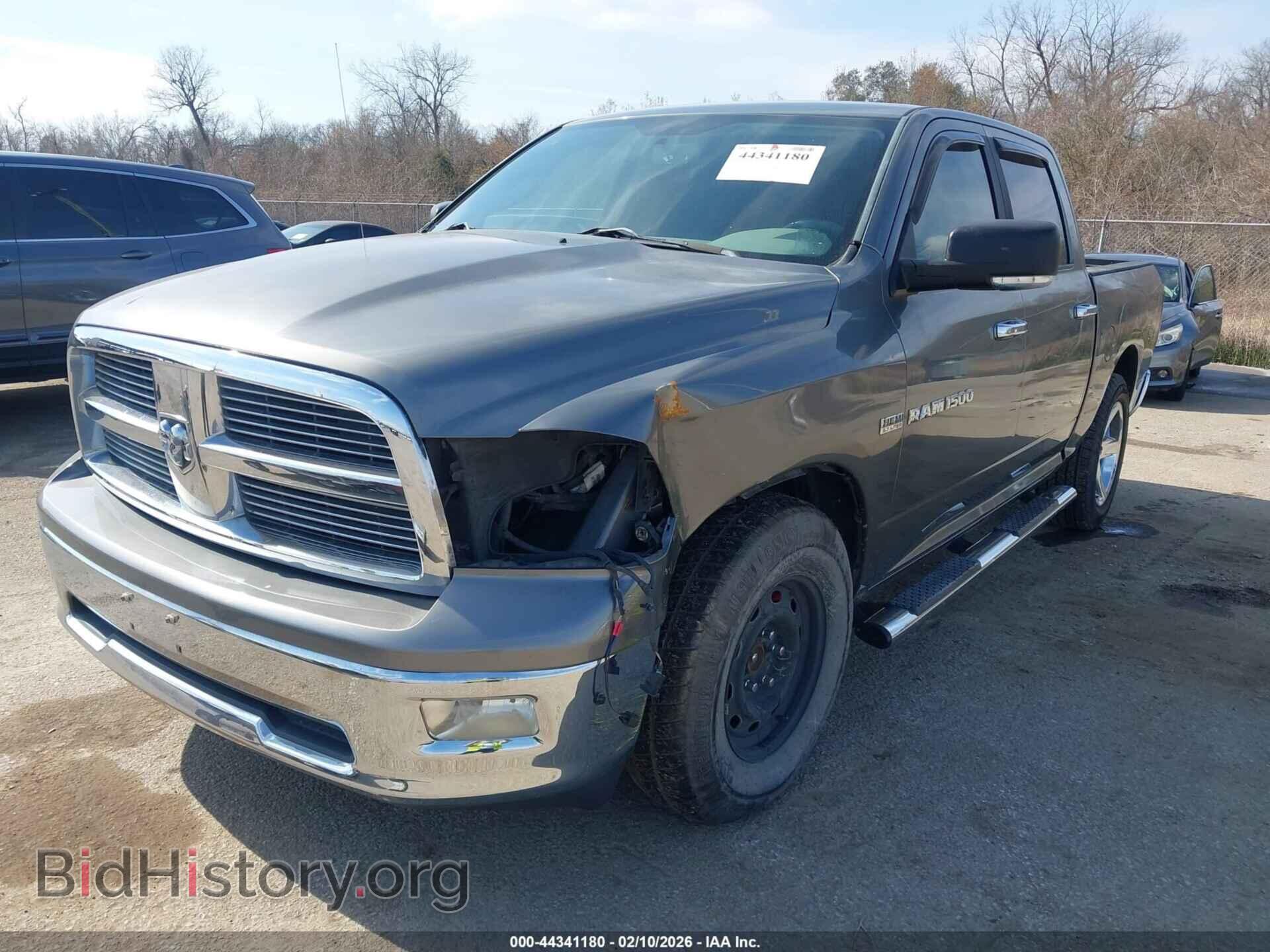 2011 RAM RAM 1500 - VIN: 1D7RB1CT5BS569999 - Фото 2