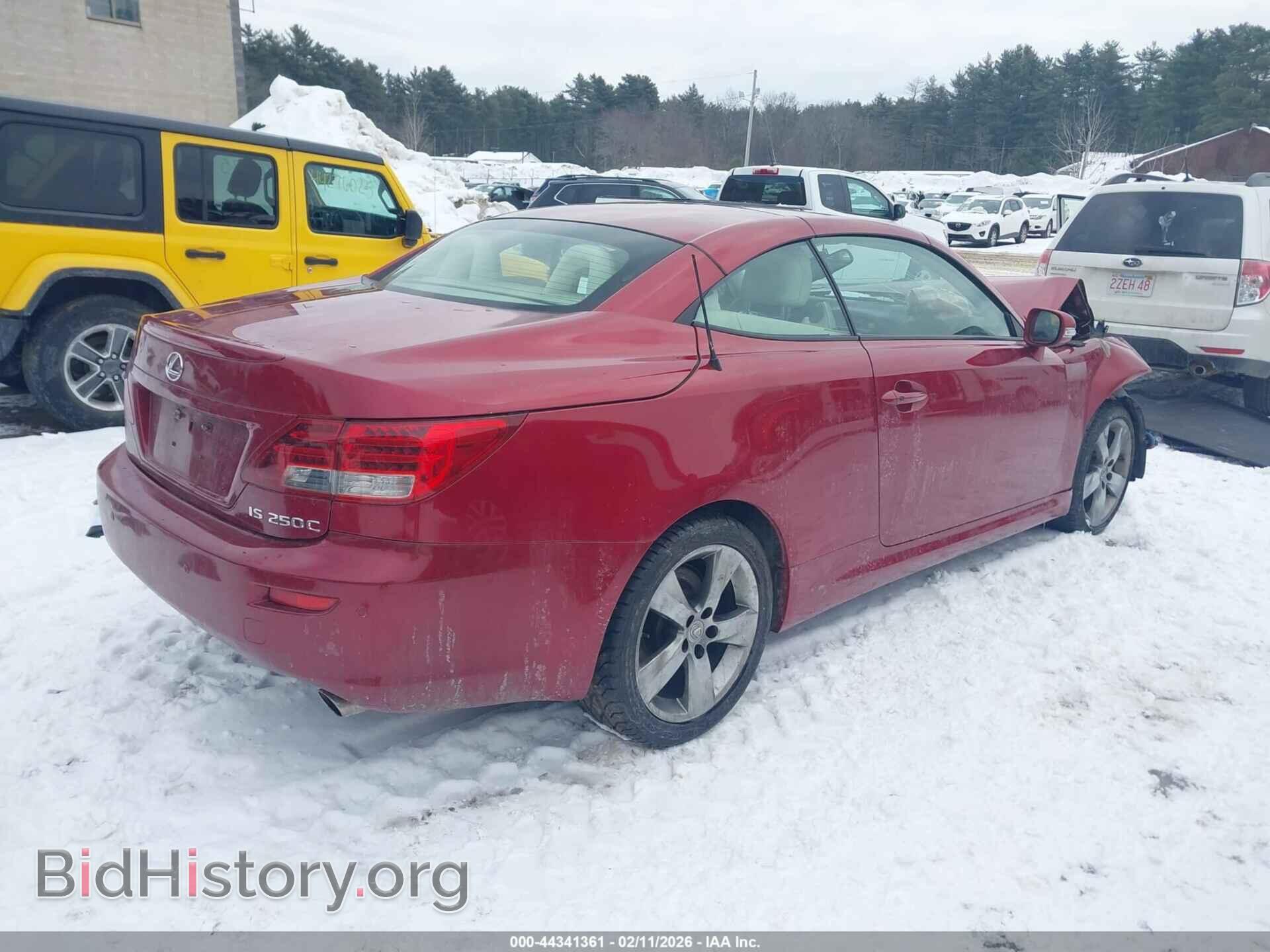 2011 LEXUS IS 250C - VIN: JTHFF2C22B2519235 - Фото 4
