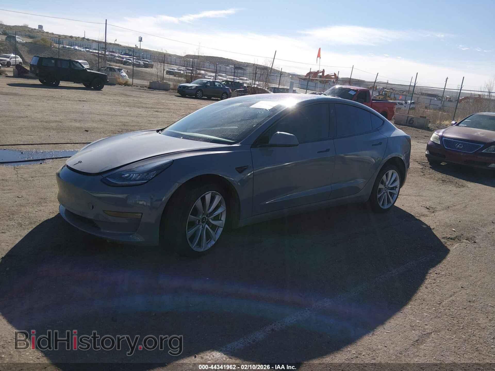 2018 TESLA MODEL 3 - VIN: 5YJ3E1EA3JF024480 - Photo 2