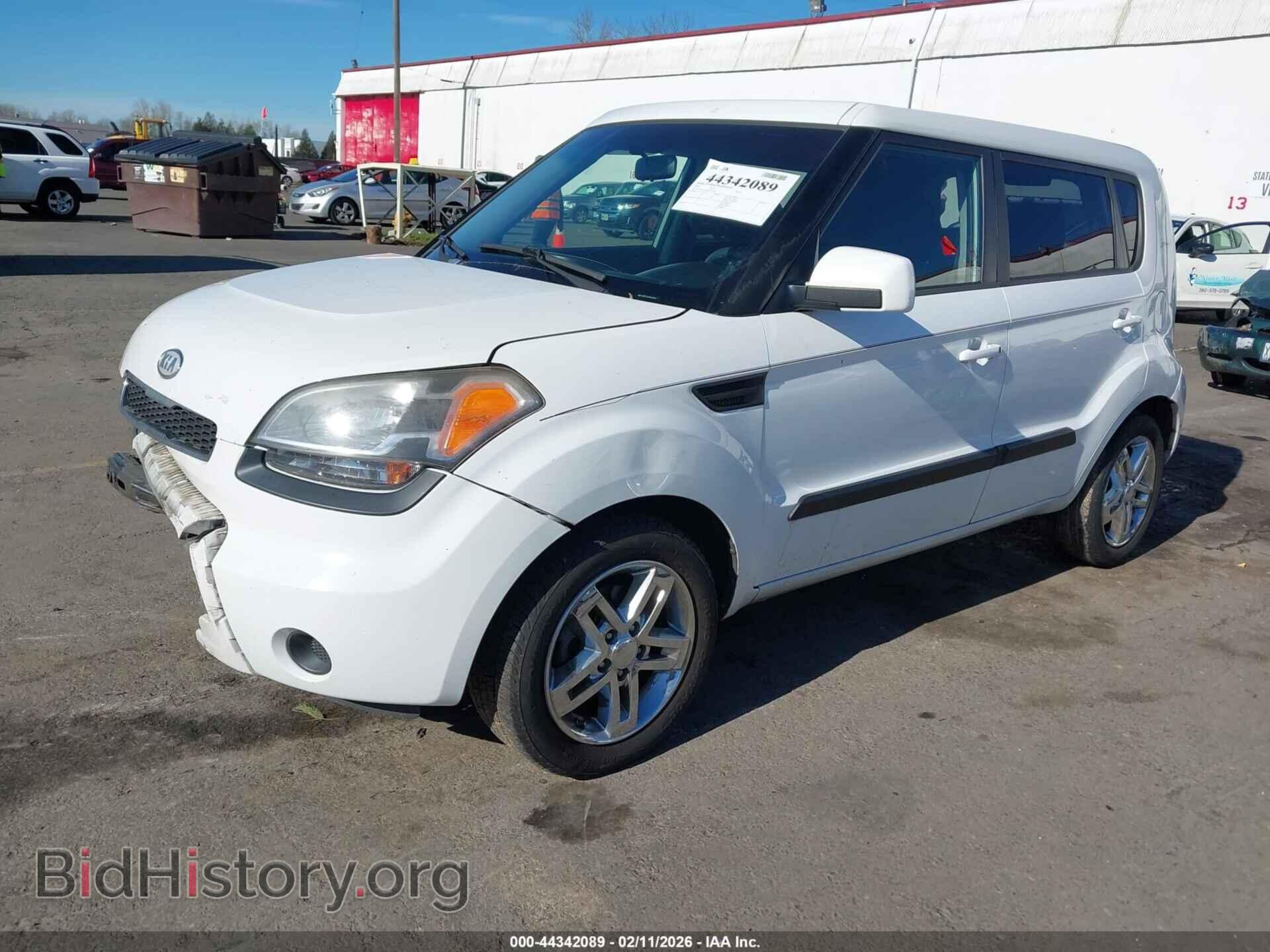2011 KIA SOUL - VIN: KNDJT2A29B7265159 - Фото 2