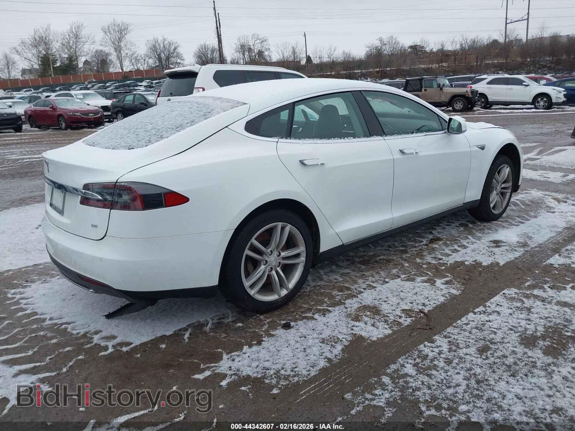 2014 TESLA MODEL S - VIN: 5YJSA1H15EFP32416 - Photo 4