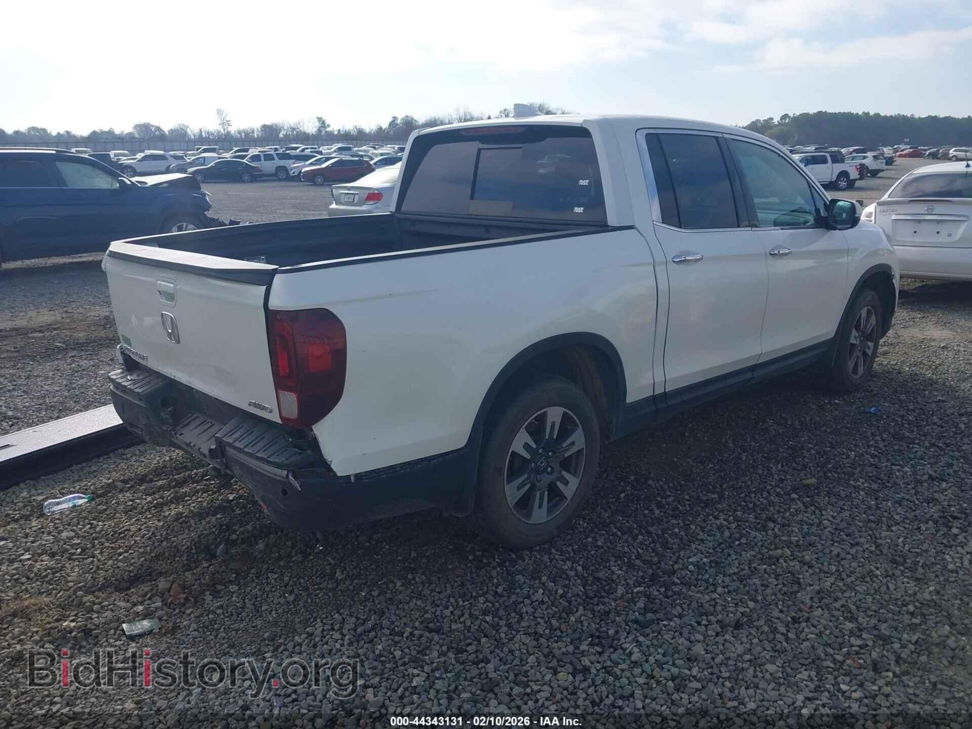2017 HONDA RIDGELINE - VIN: 5FPYK3F78HB034887 - Фото 4