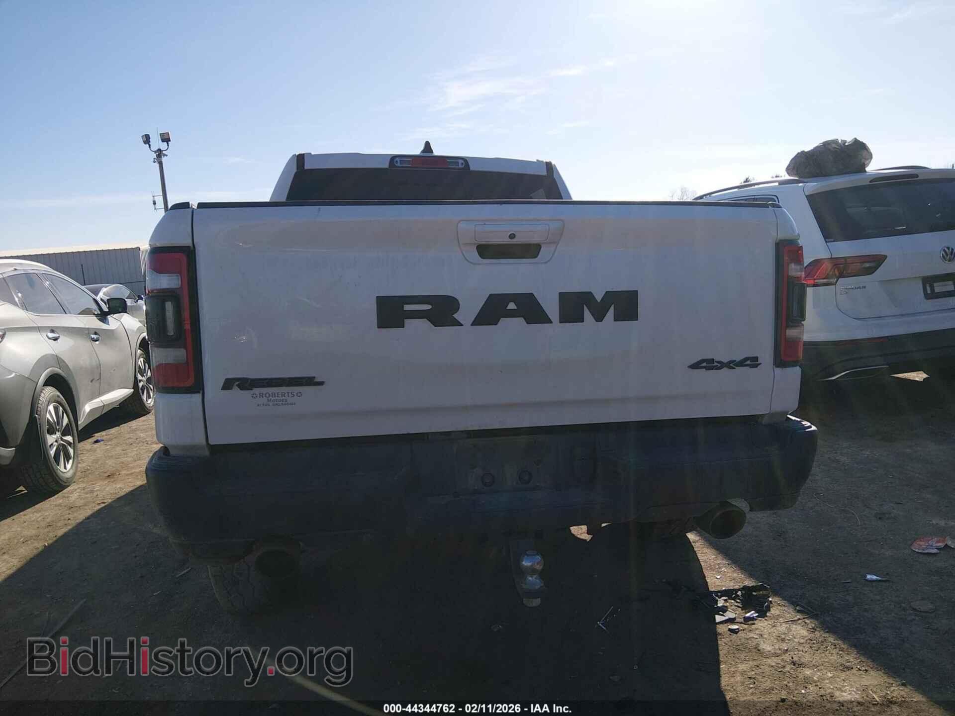 2020 RAM 1500 - VIN: 1C6SRFLT7LN398877 - Фото 17