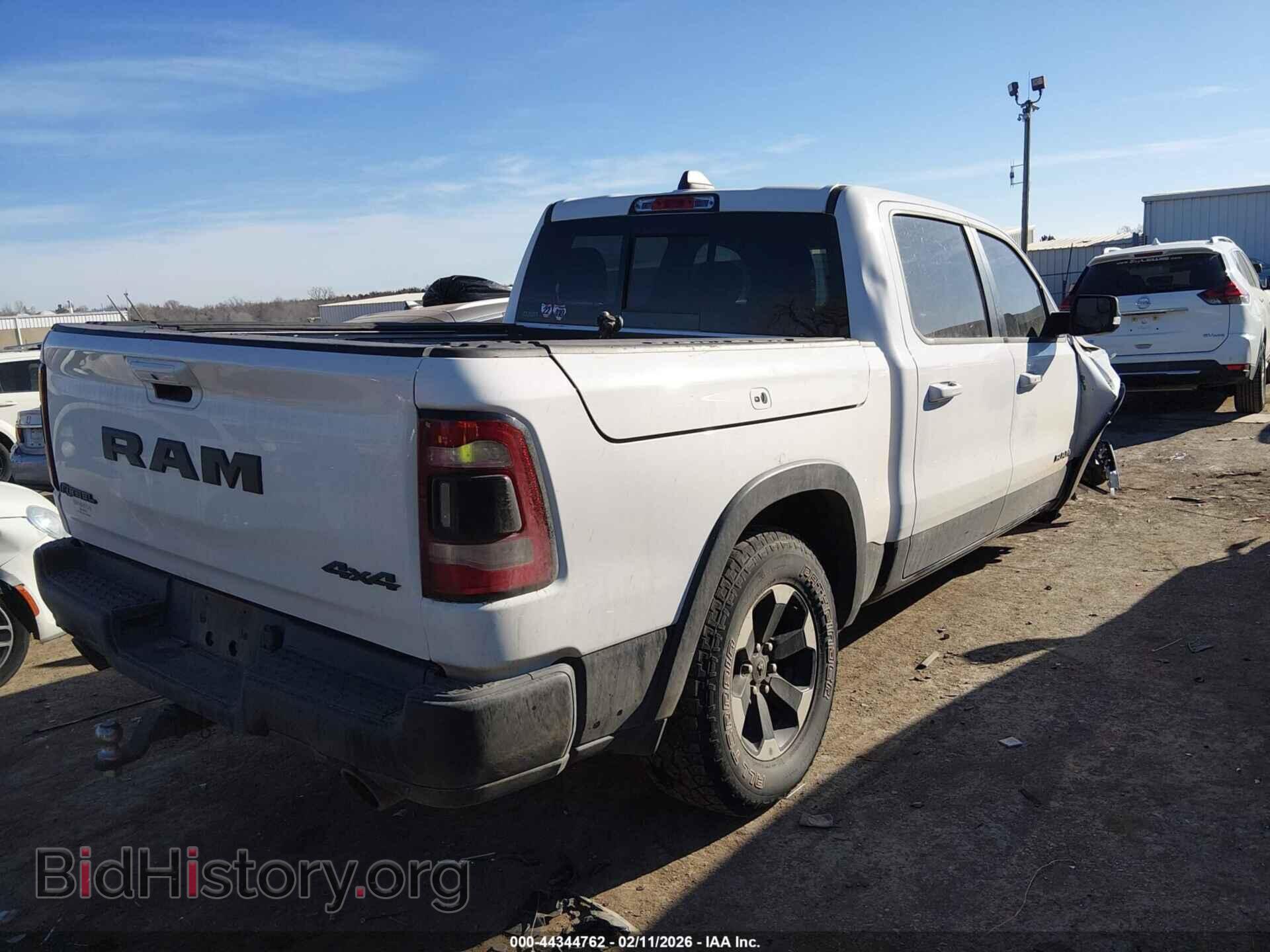 2020 RAM 1500 - VIN: 1C6SRFLT7LN398877 - Фото 4