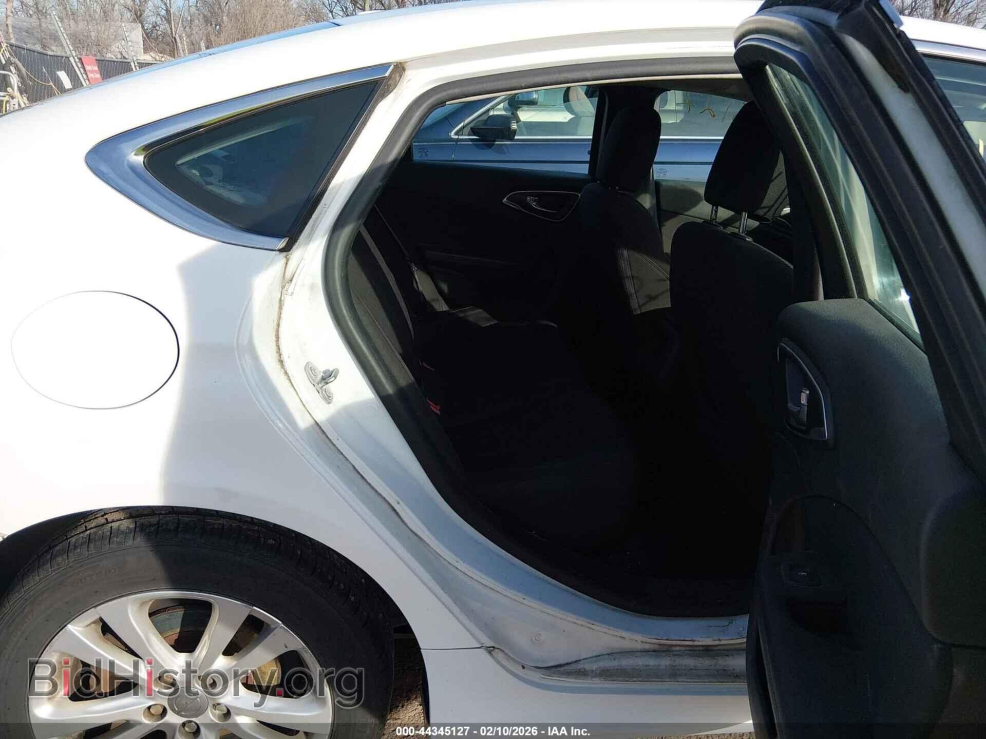 2015 CHRYSLER 200 - VIN: 1C3CCCAB5FN616976 - Фото 8