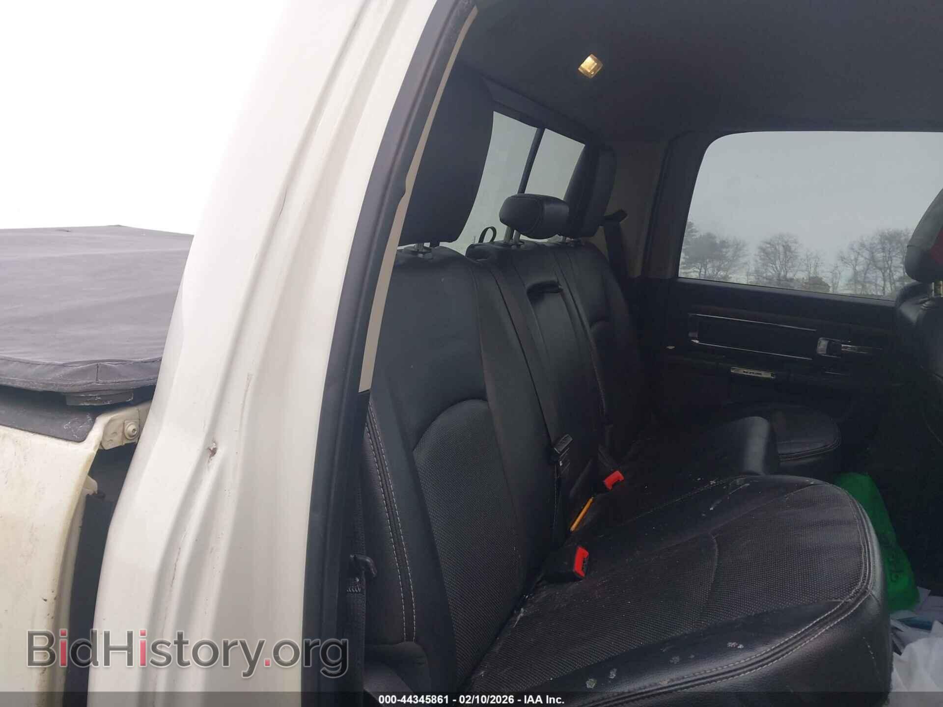 2016 RAM 1500 - VIN: 1C6RR7NT0GS414118 - Фото 8