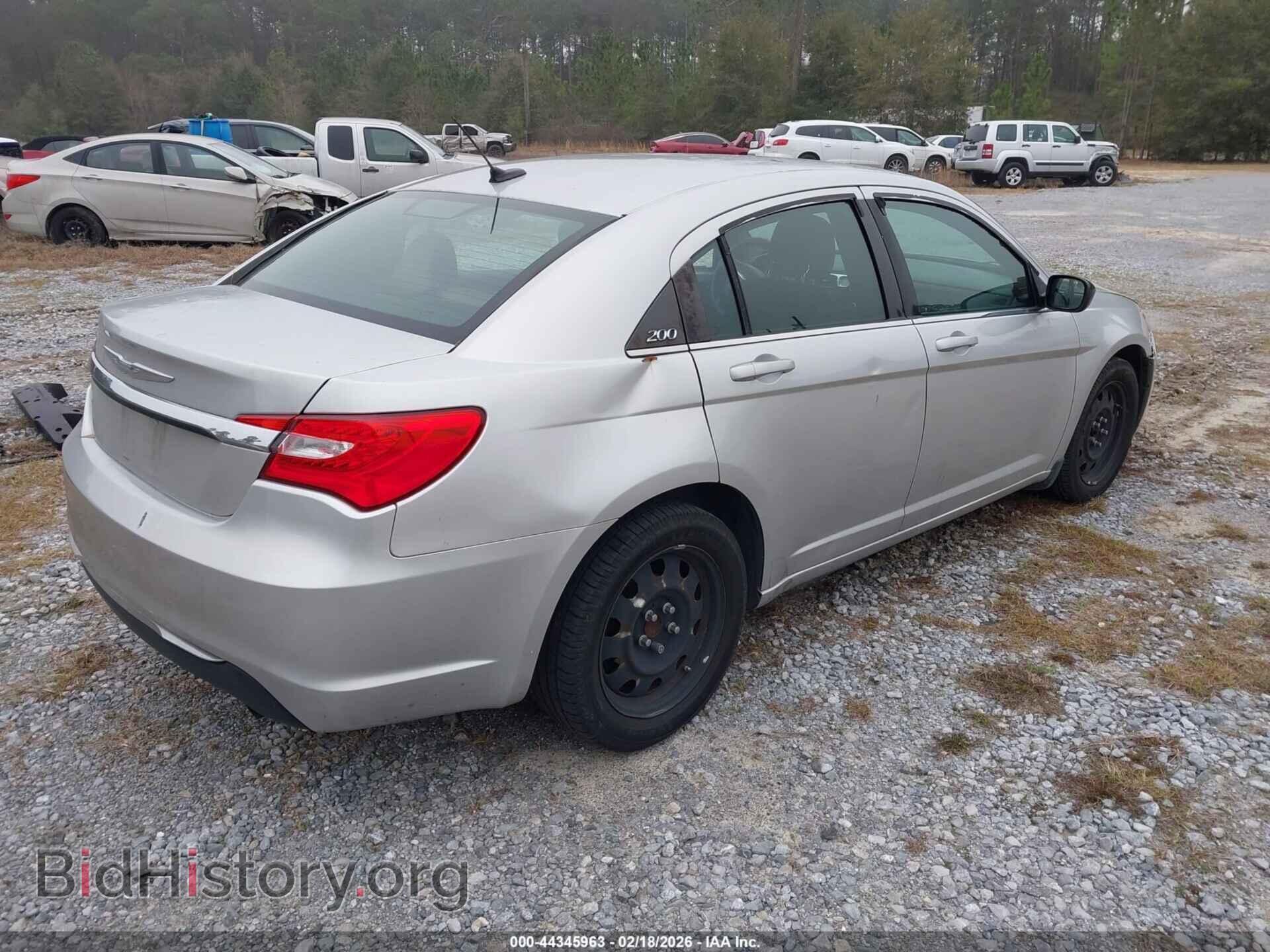 2012 CHRYSLER 200 - VIN: 1C3CCBAB6CN150433 - Photo 4