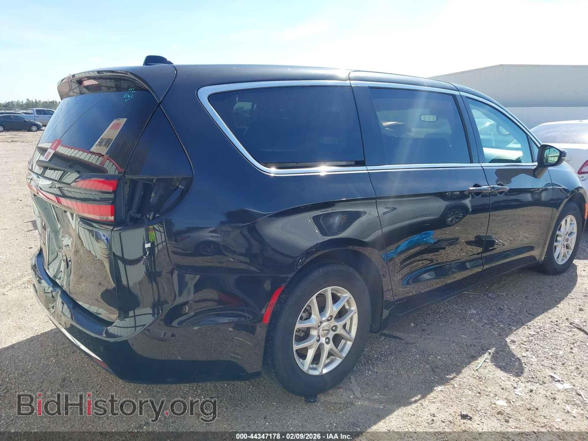 2023 CHRYSLER PACIFICA - VIN: 2C4RC1BG7PR607303 - Фото 4