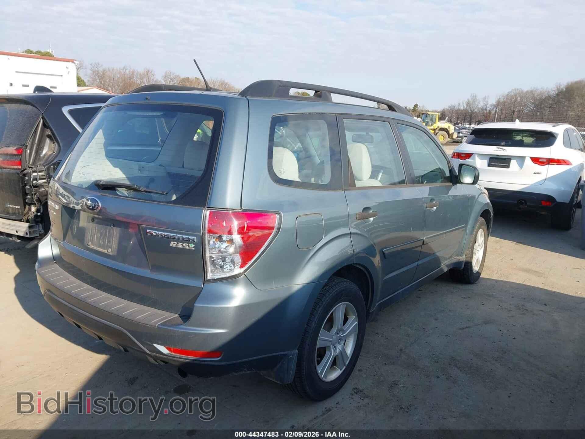 2013 SUBARU FORESTER - VIN: JF2SHABC2DH411746 - Фото 4
