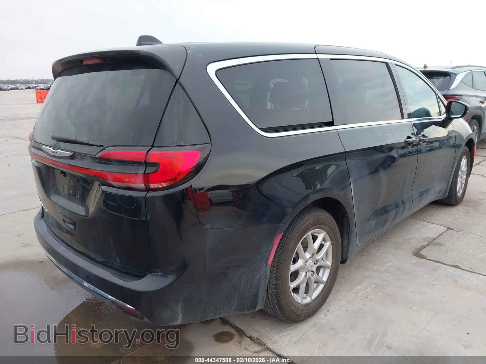 2026 CHRYSLER PACIFICA - VIN: 2C4RC1BGXTR174621 - Photo 4