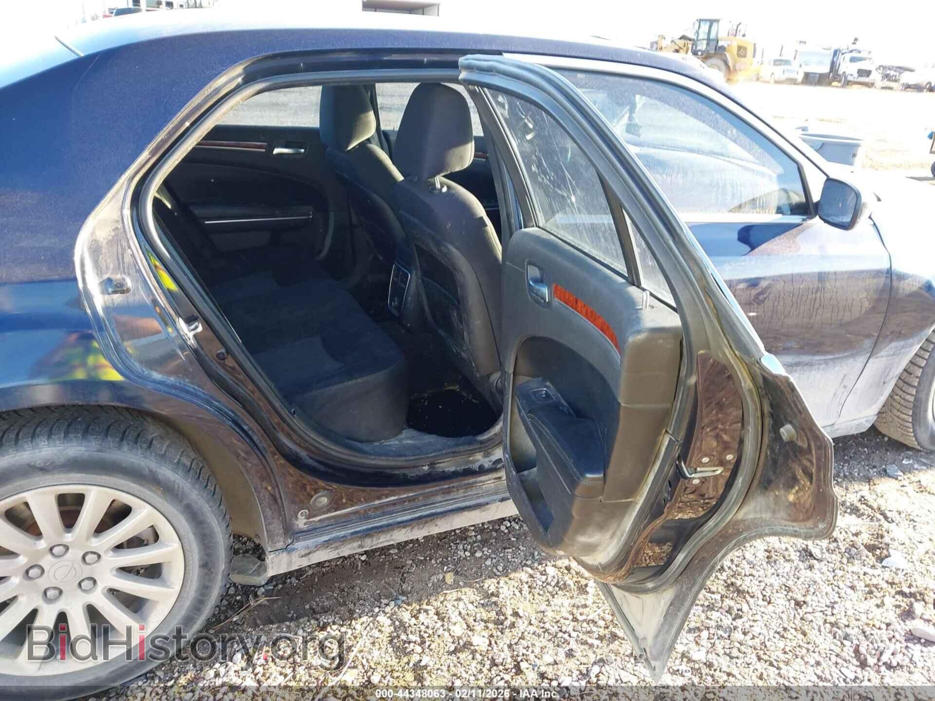 2012 CHRYSLER 300 - VIN: 2C3CCAAG1CH238126 - Фото 8