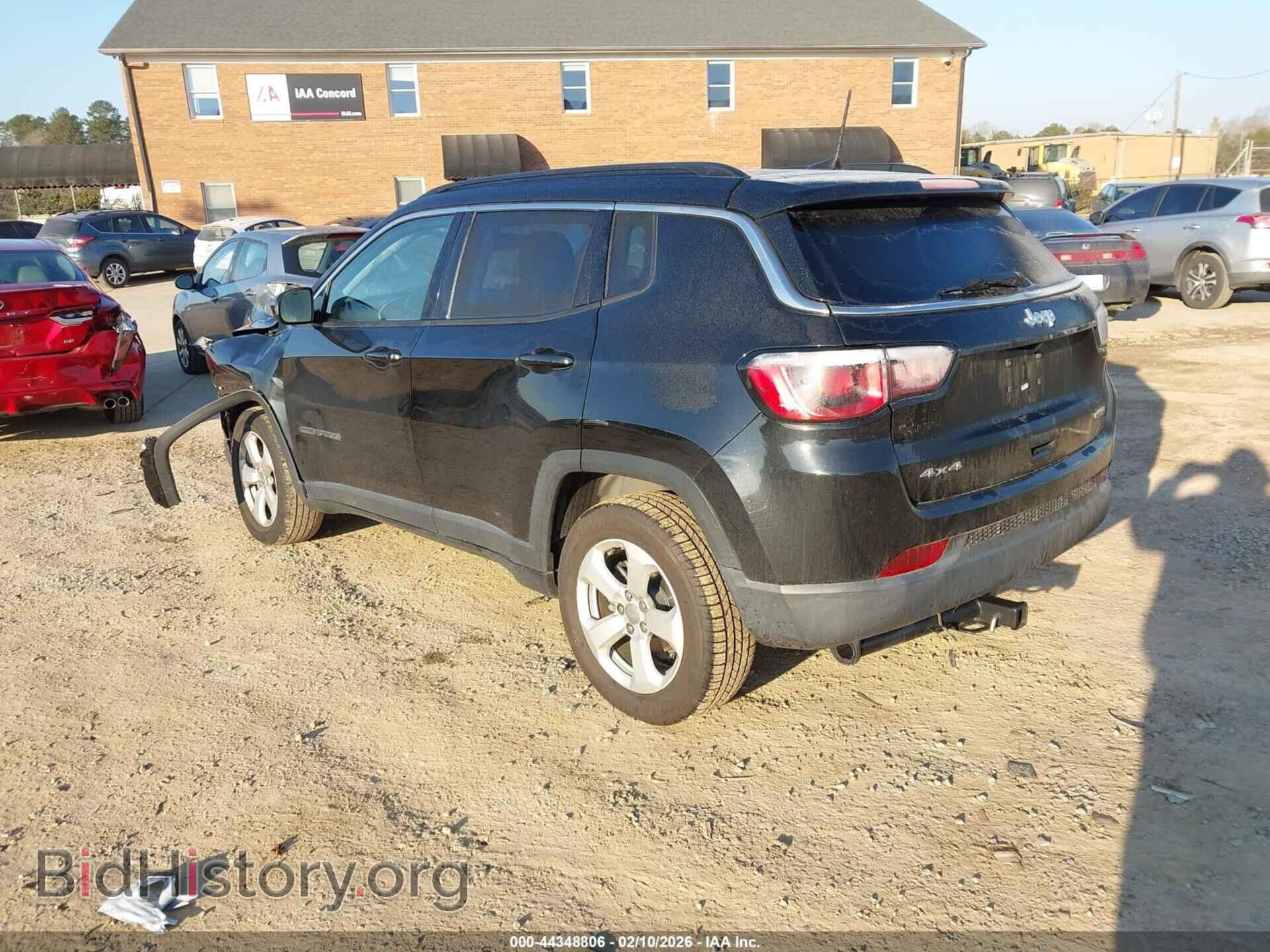 2019 JEEP COMPASS - VIN: 3C4NJDBB2KT647420 - Фото 3