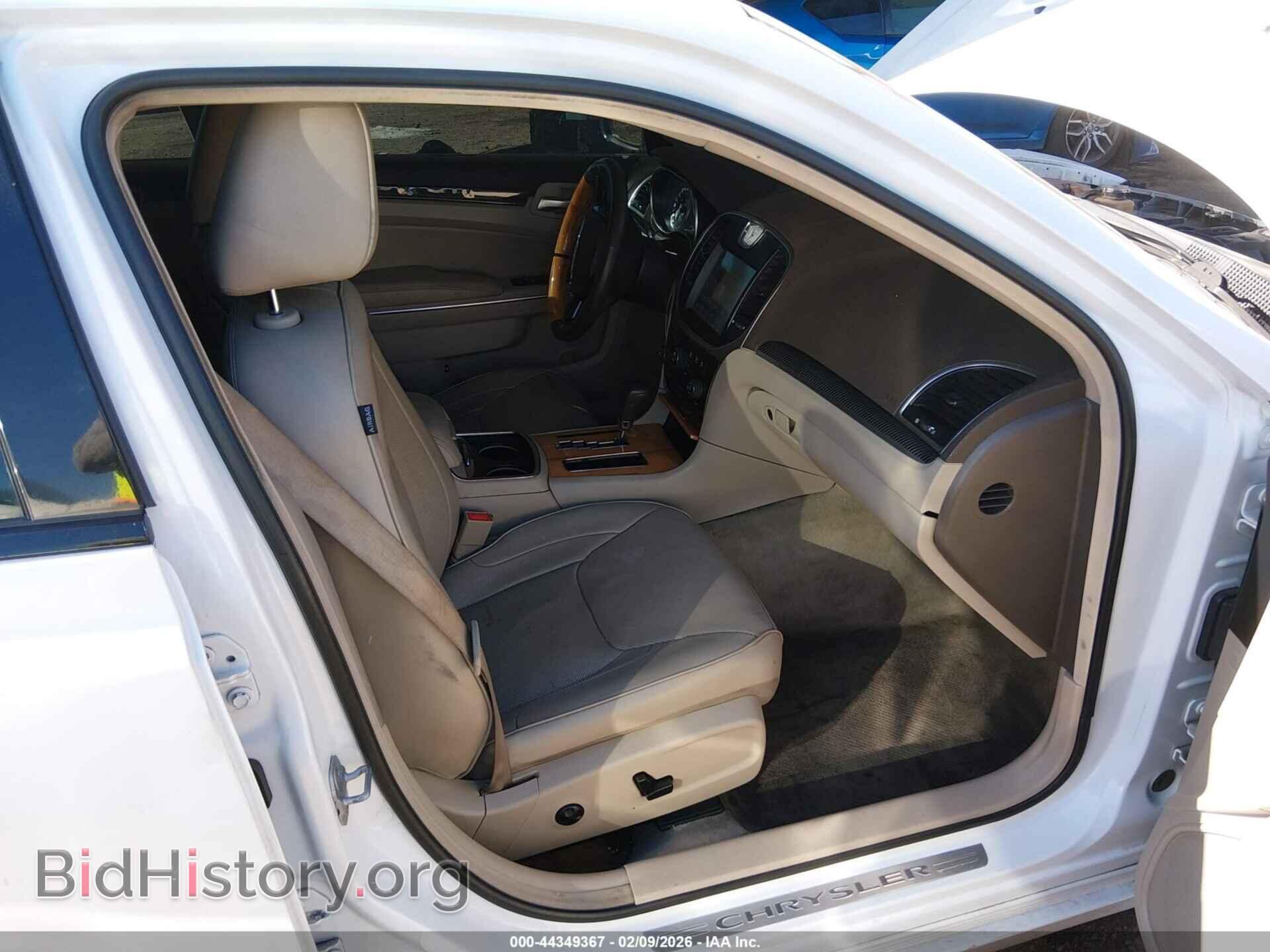 2013 CHRYSLER 300C - VIN: 2C3CCAET0DH710101 - Фото 5