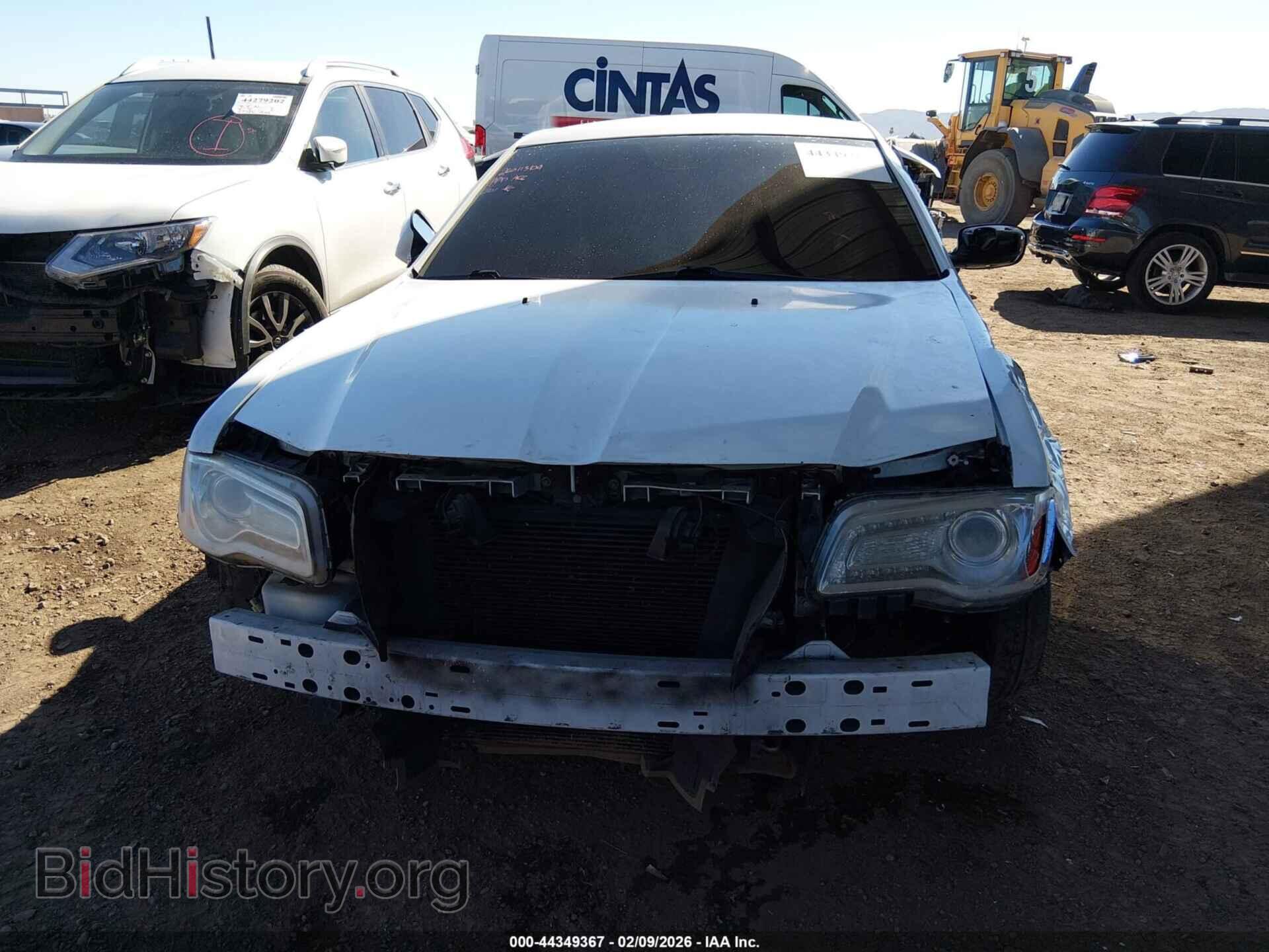 2013 CHRYSLER 300C - VIN: 2C3CCAET0DH710101 - Фото 6