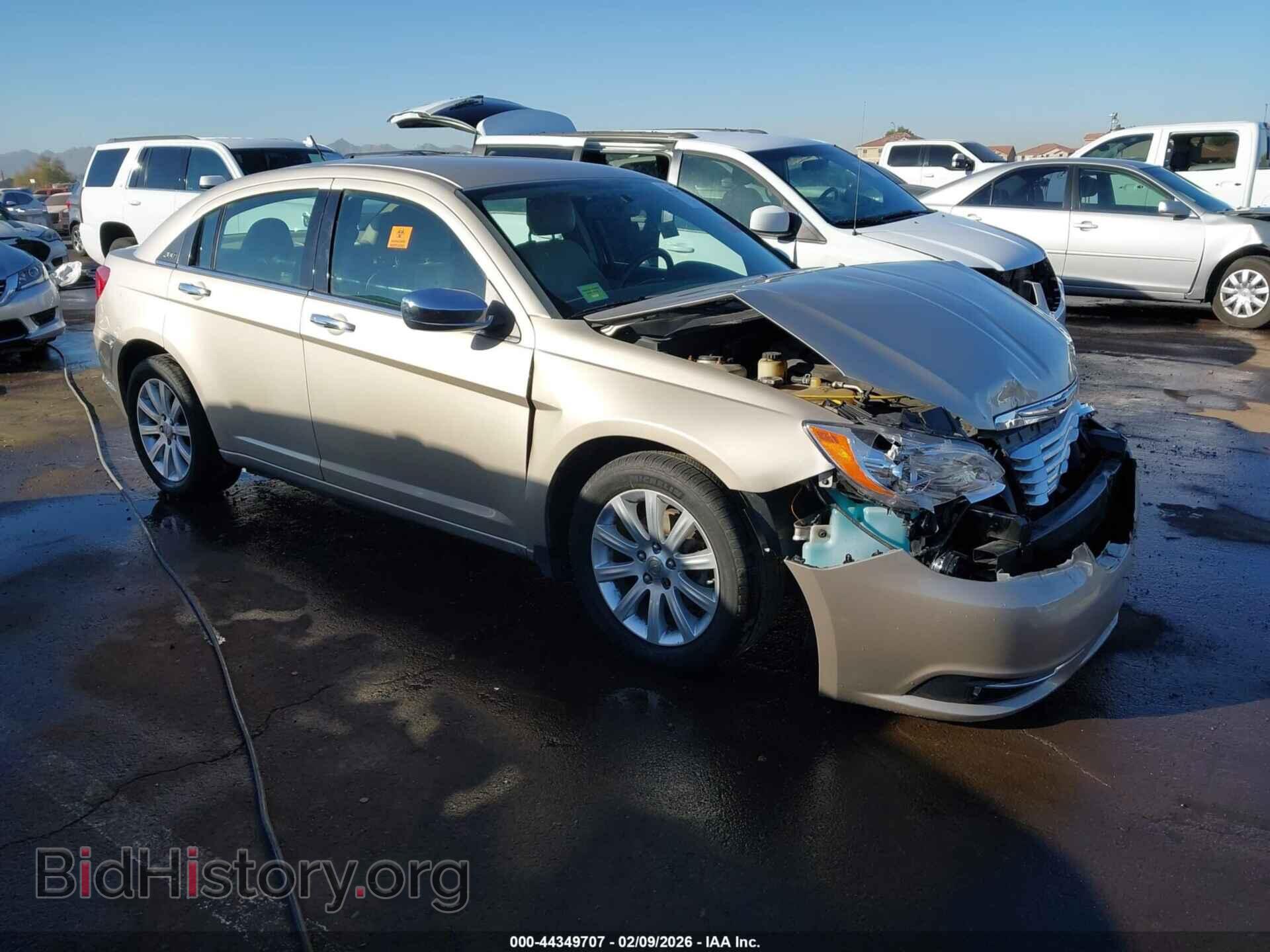 Фотография 1C3CCBCG1DN702270 - CHRYSLER 200 2013