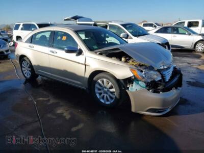 2013 Chrysler 200 Limited, золотистый — VIN 1C3CCBCG1DN702270, IAAI