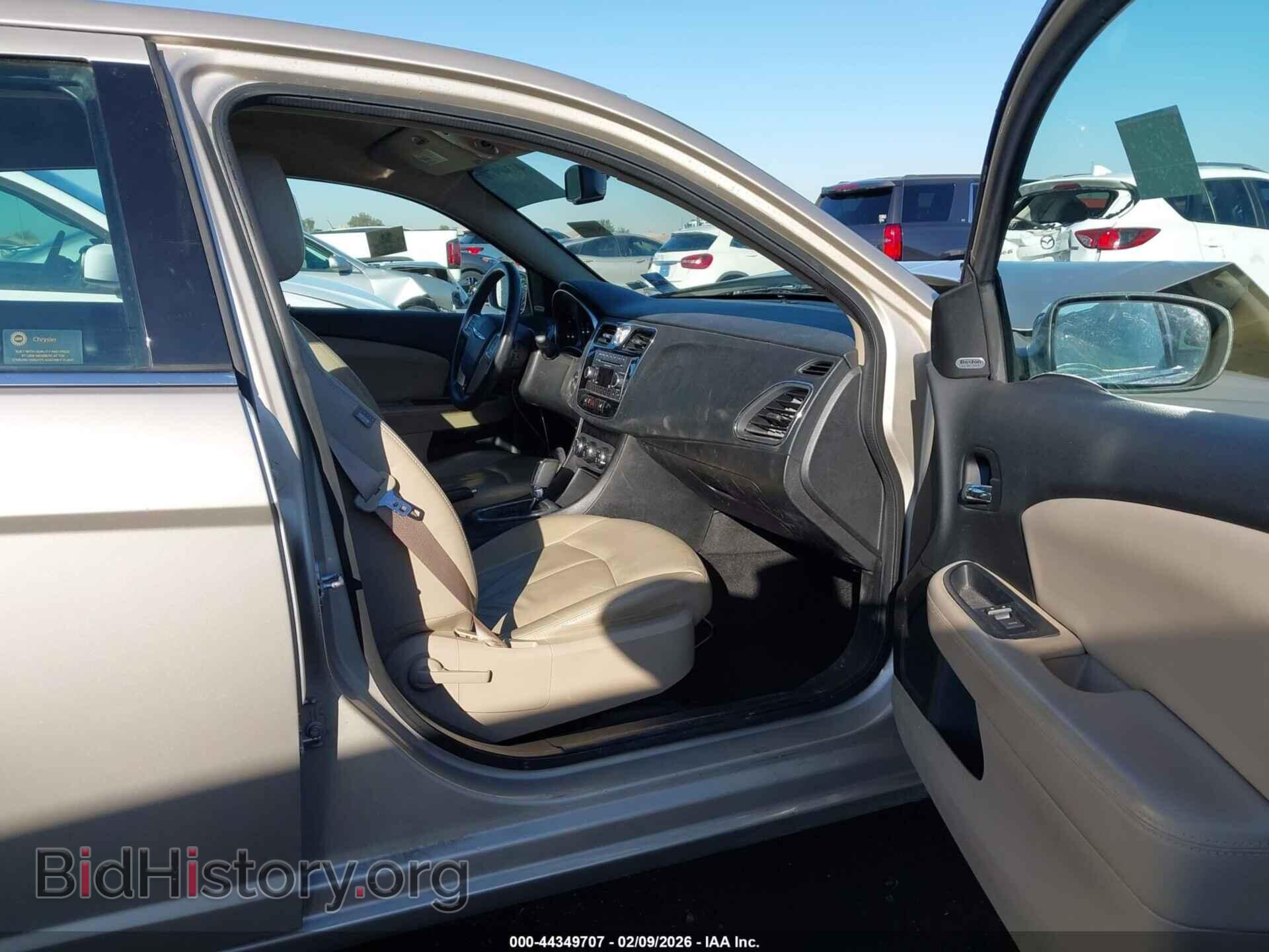 2013 CHRYSLER 200 - VIN: 1C3CCBCG1DN702270 - Фото 5