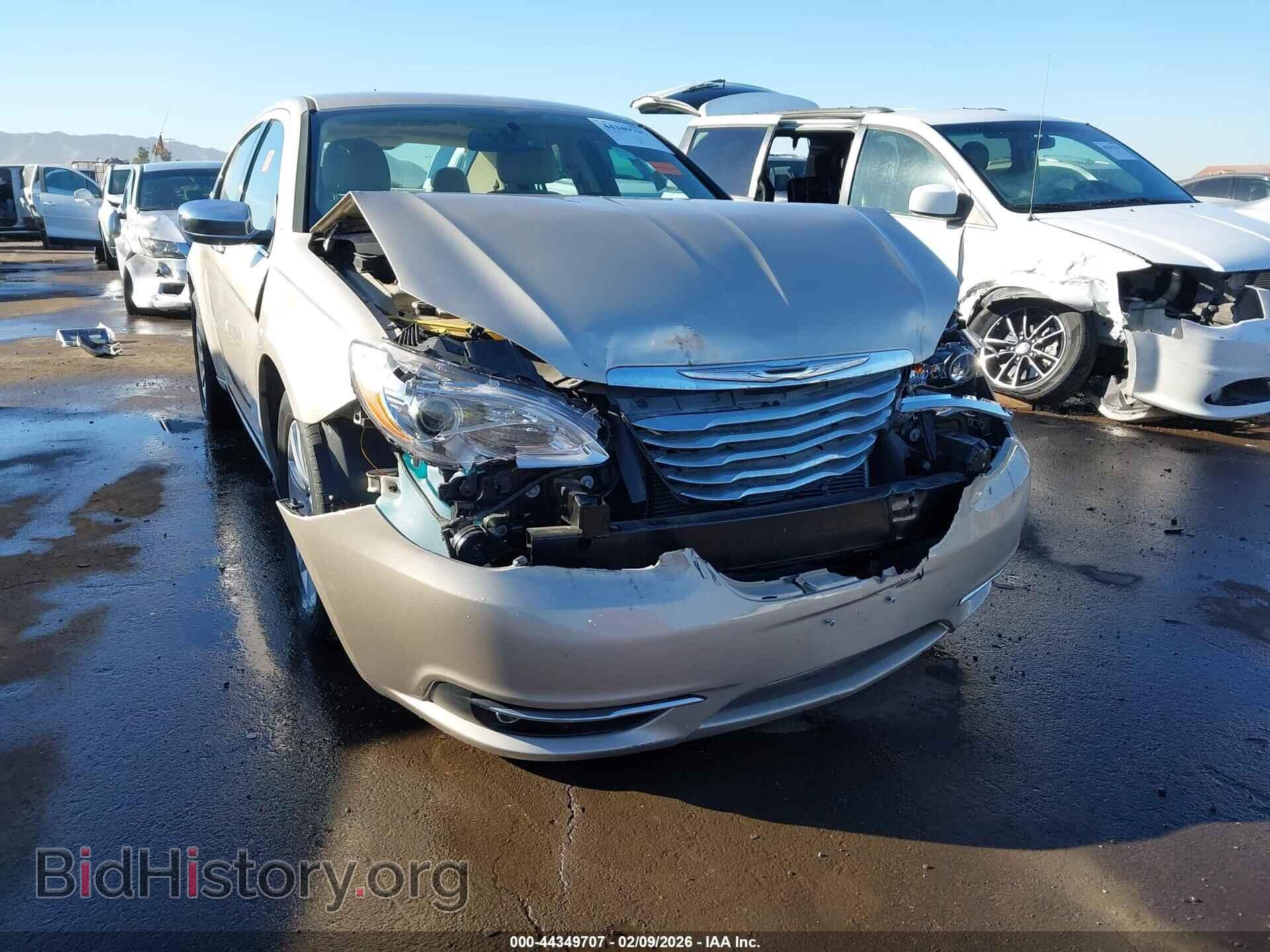 2013 CHRYSLER 200 - VIN: 1C3CCBCG1DN702270 - Фото 6