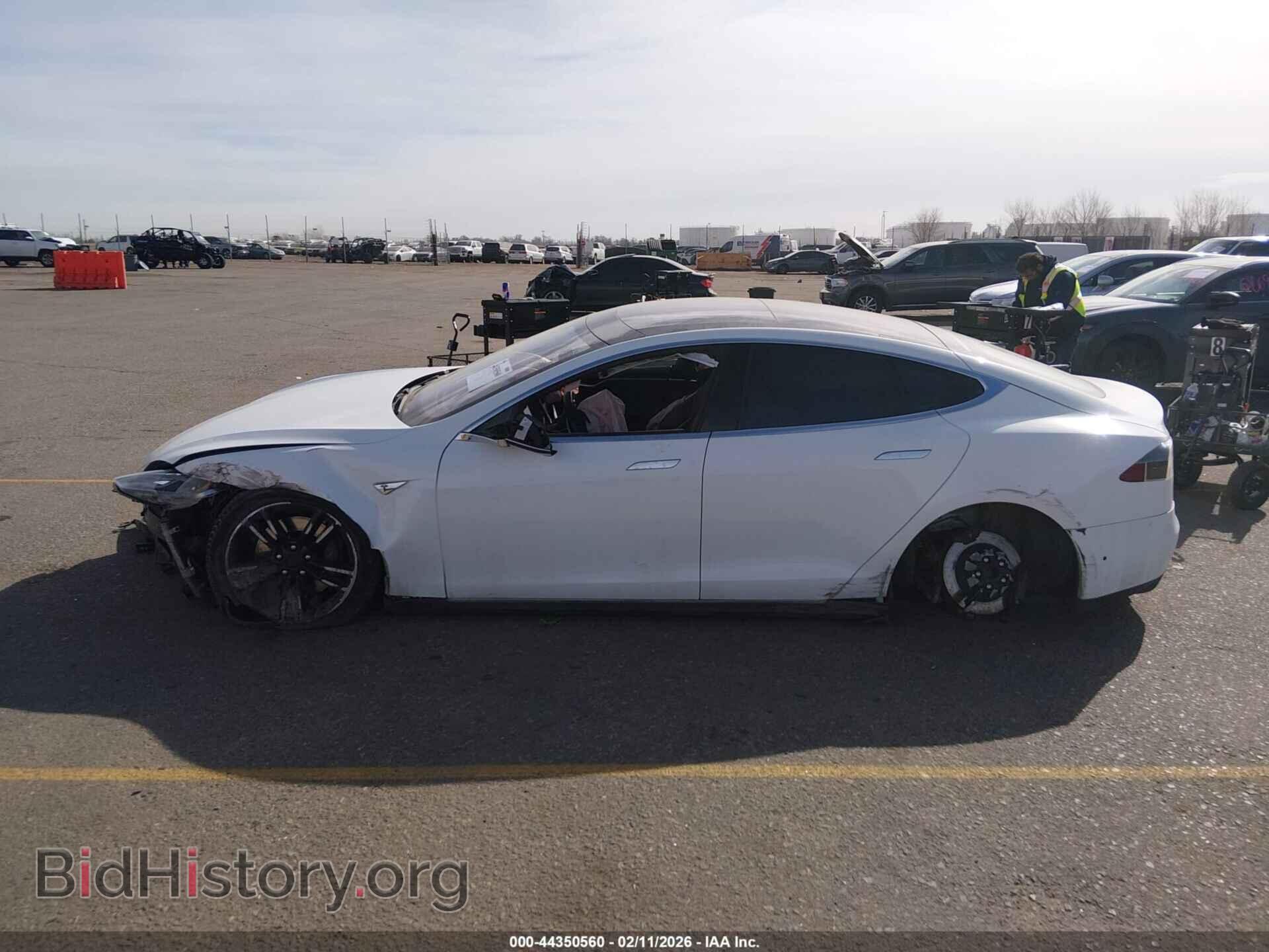 2015 TESLA MODEL S - VIN: 5YJSA1E2XFF117939 - Photo 15