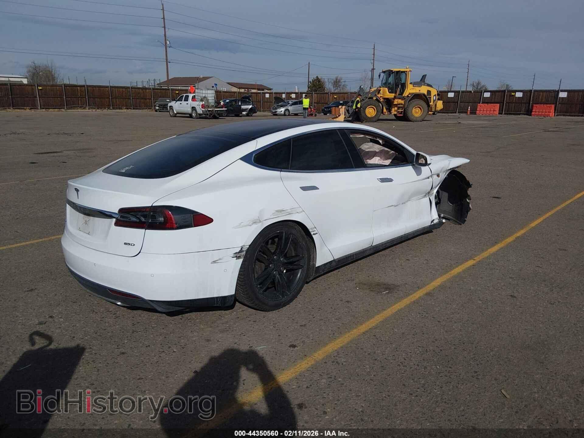 2015 TESLA MODEL S - VIN: 5YJSA1E2XFF117939 - Photo 4