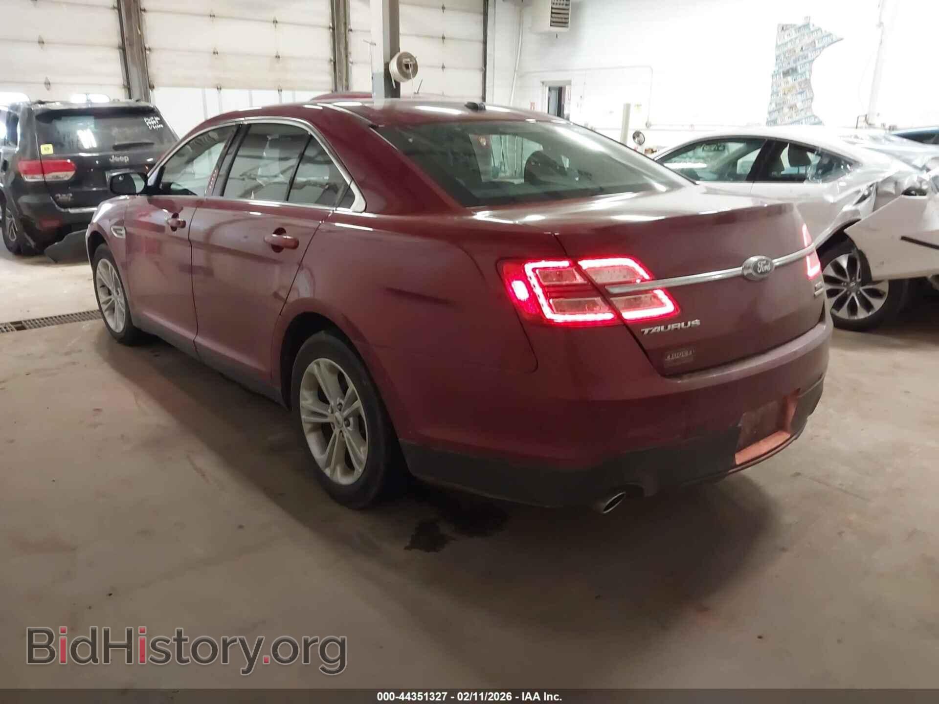 2018 FORD TAURUS - VIN: 1FAHP2E8XJG109265 - Фото 3