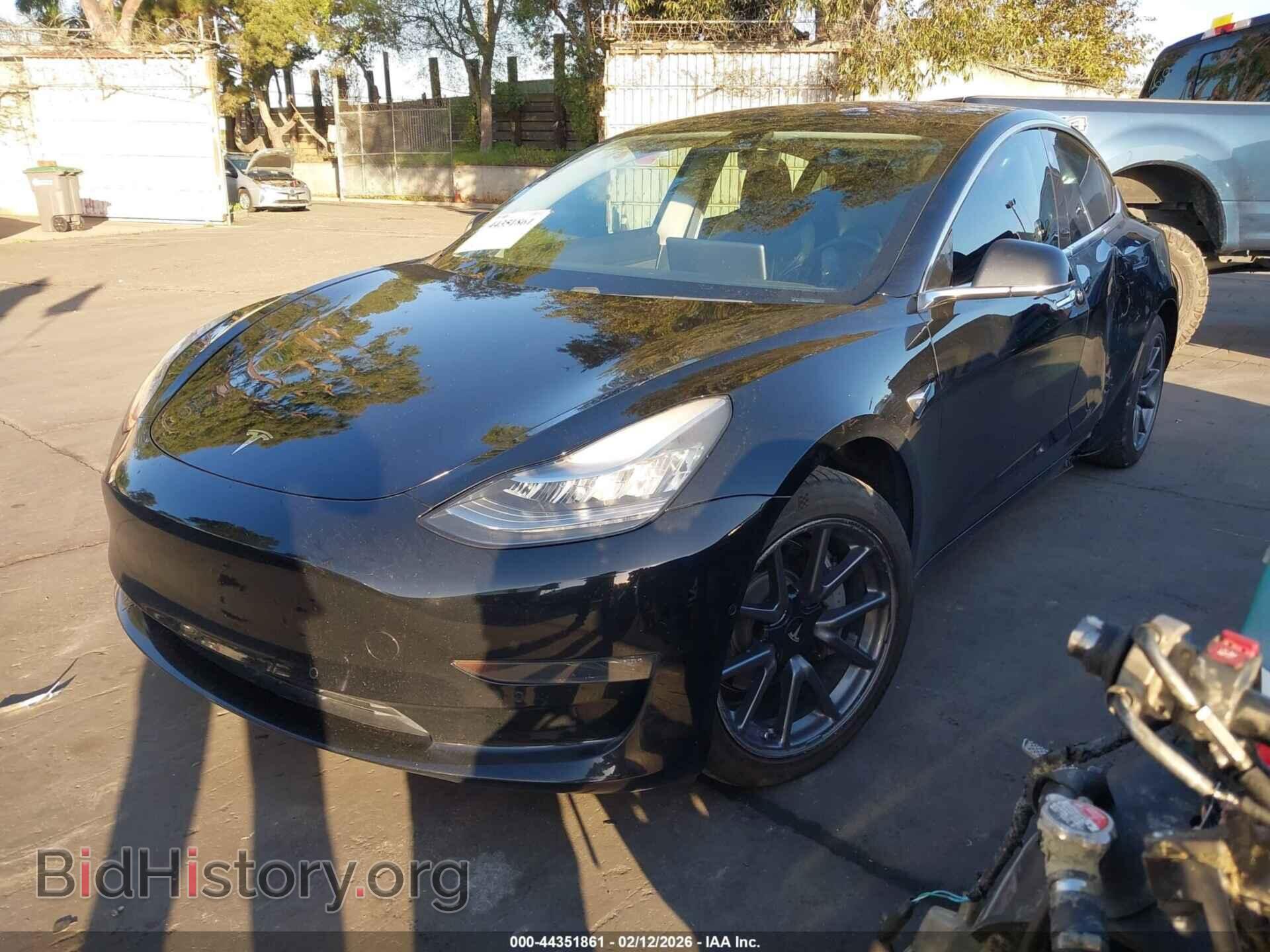 2018 TESLA MODEL 3 - VIN: 5YJ3E1EA5JF173442 - Photo 2