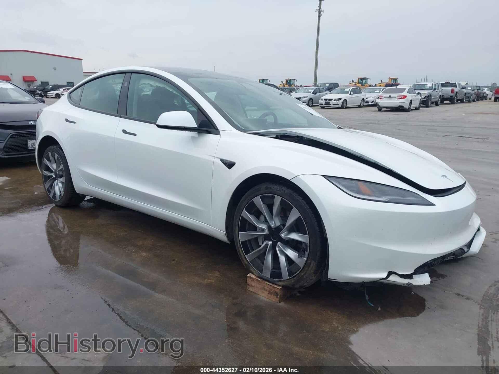 Фотография 5YJ3E1EB8RF736018 - TESLA MODEL 3 2024
