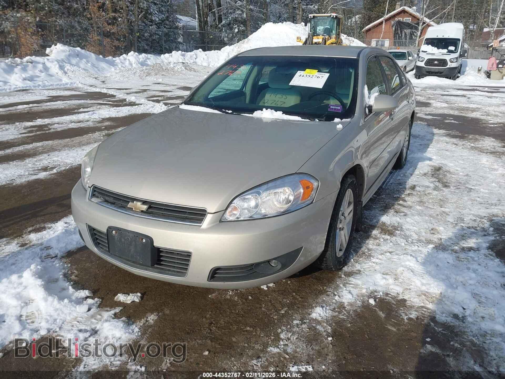 2011 CHEVROLET IMPALA - VIN: 2G1WB5EK2B1299793 - Фото 2