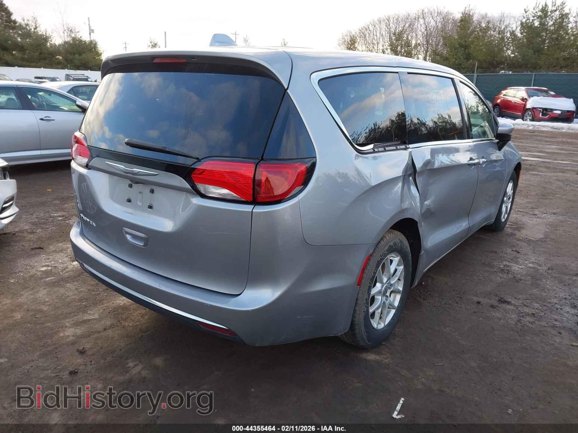 2017 CHRYSLER PACIFICA - VIN: 2C4RC1BG3HR753571 - Фото 4