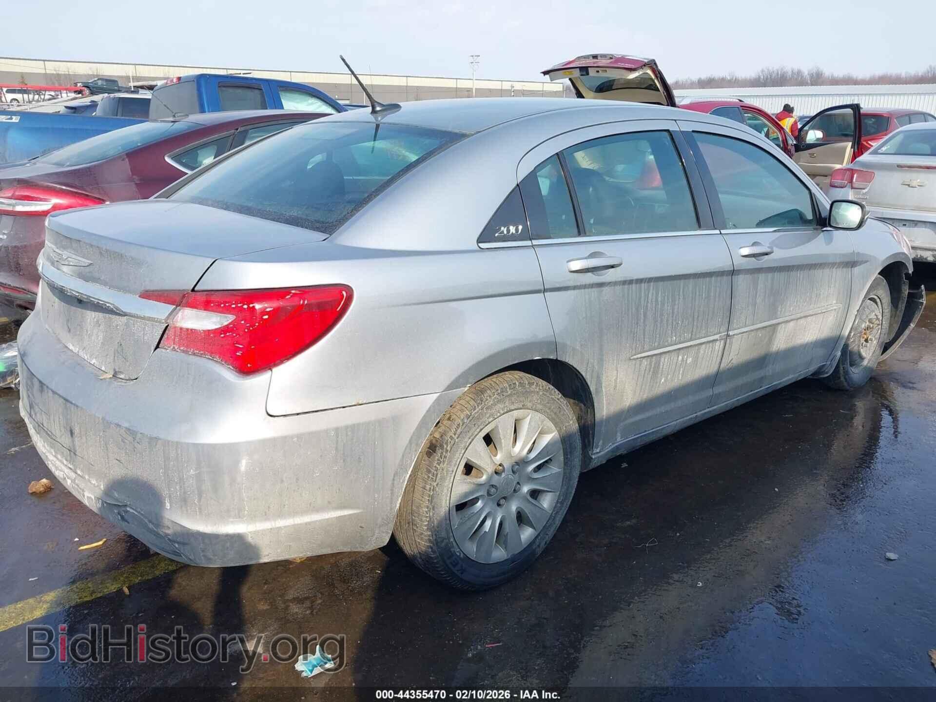 2013 CHRYSLER 200 - VIN: 1C3CCBAB0DN668412 - Photo 4