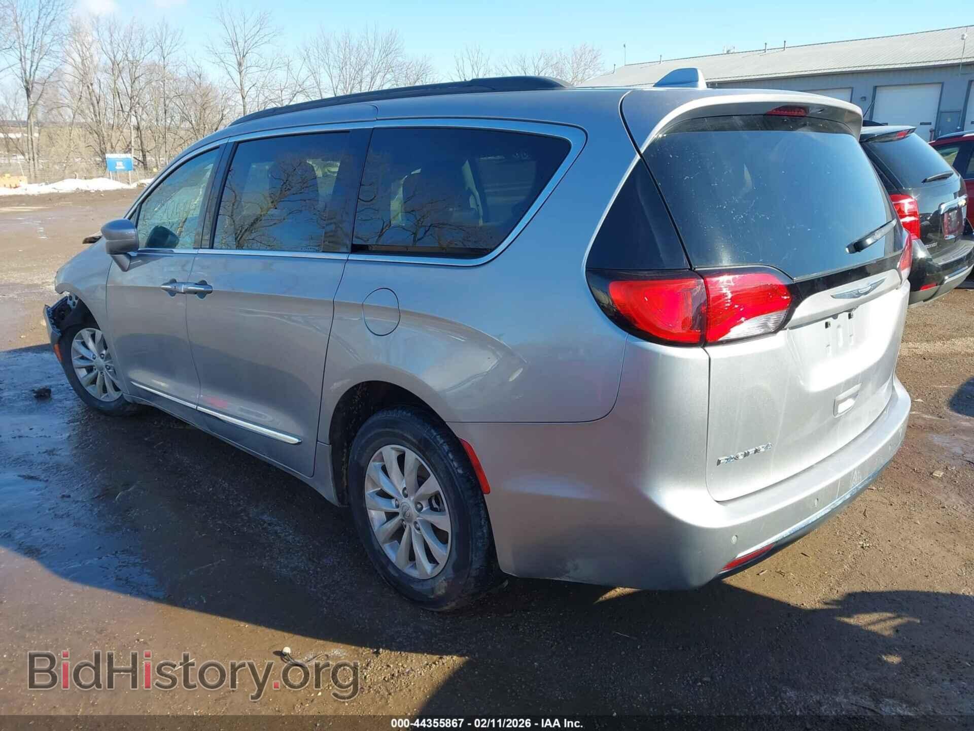 2017 CHRYSLER PACIFICA - VIN: 2C4RC1BG5HR684236 - Фото 3