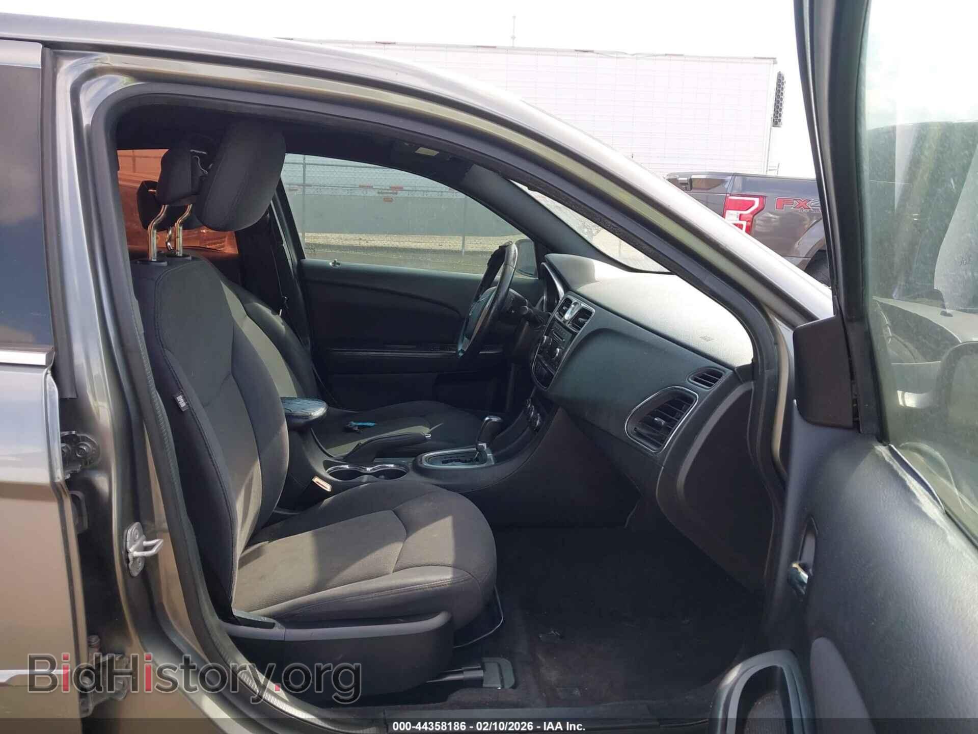 2013 CHRYSLER 200 - VIN: 1C3CCBBG4DN659822 - Фото 5