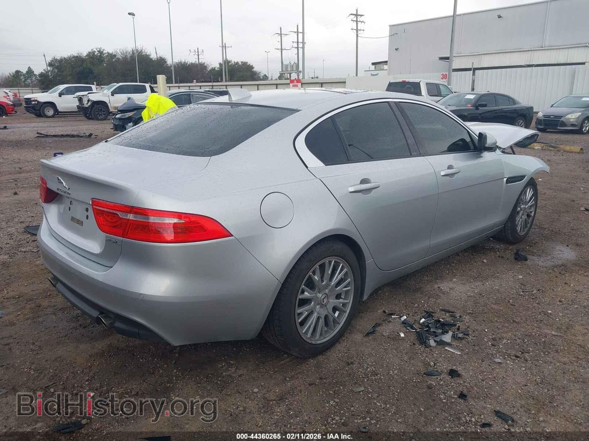 2017 JAGUAR XE - VIN: SAJAD4BG7HA961082 - Фото 4