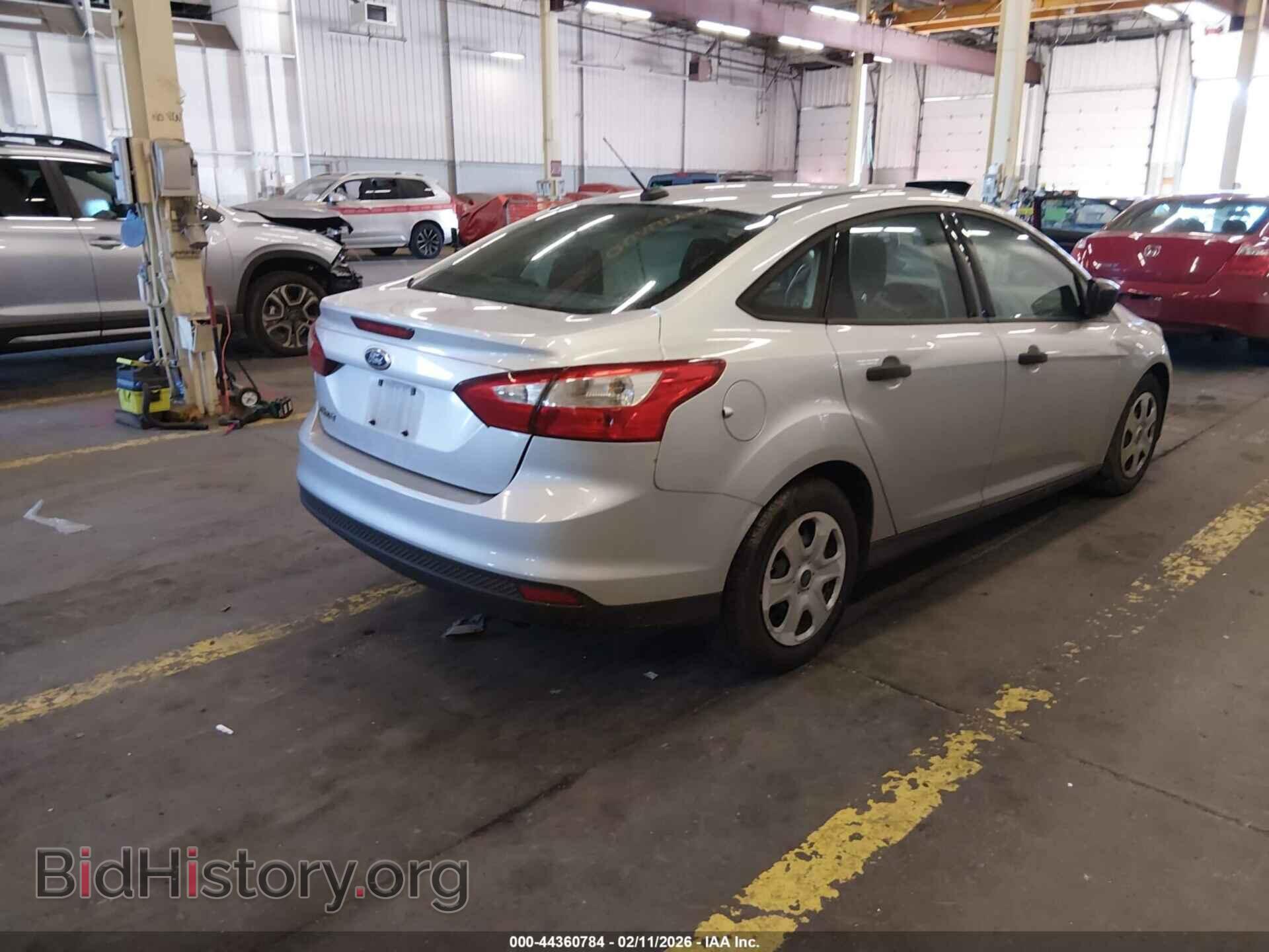 2012 FORD FOCUS - VIN: 1FAHP3E25CL371609 - Photo 4